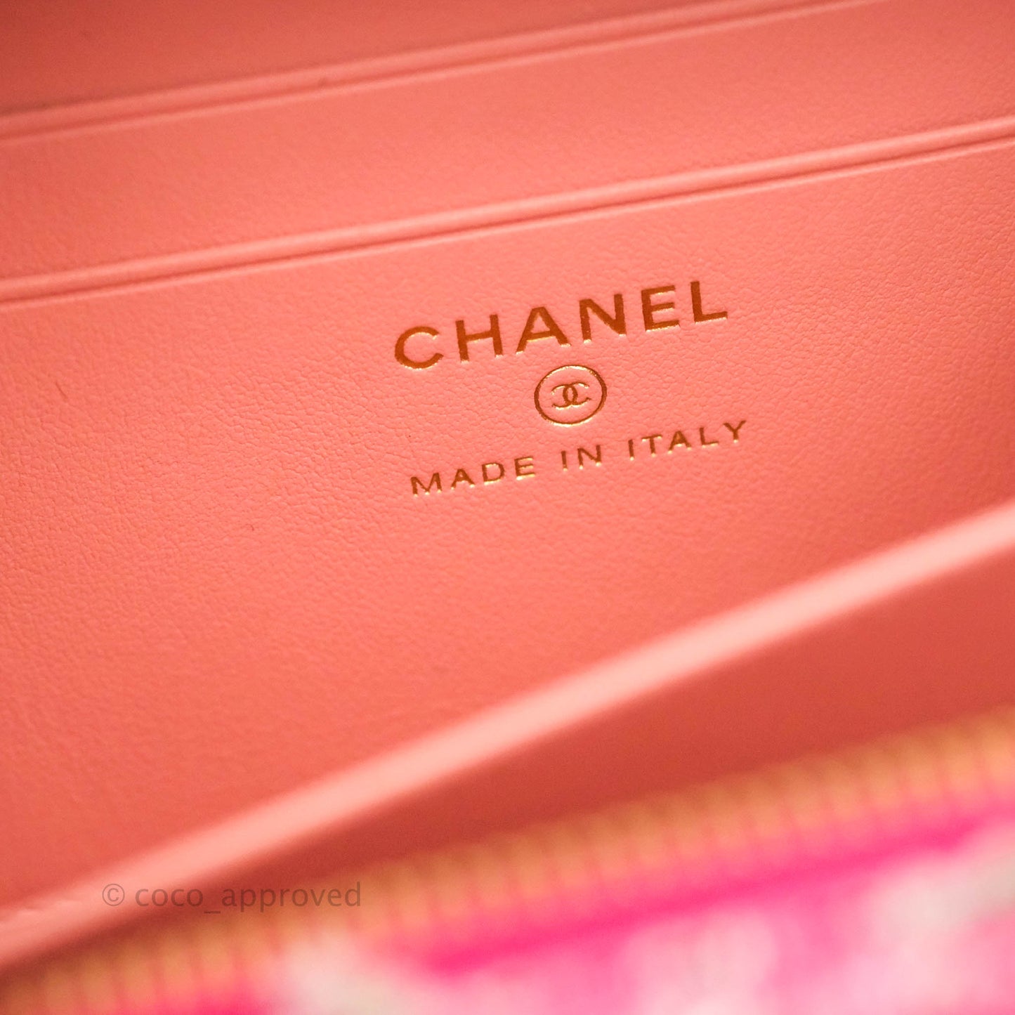 Chanel CC Filigree Vanity Clutch With Chain Pink Tweed