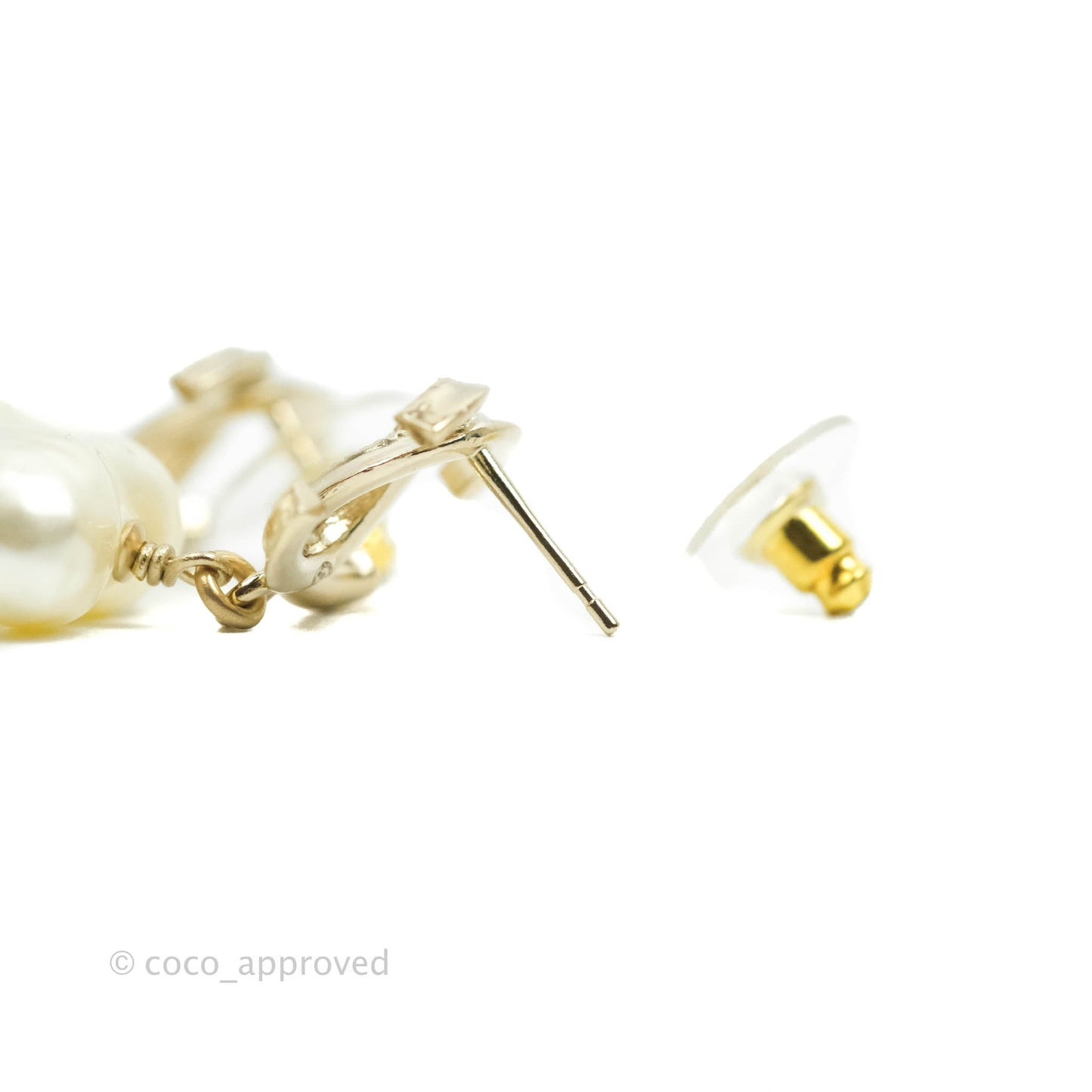 Chanel CC Pearl Heart Drop Earrings Gold Tone 22C