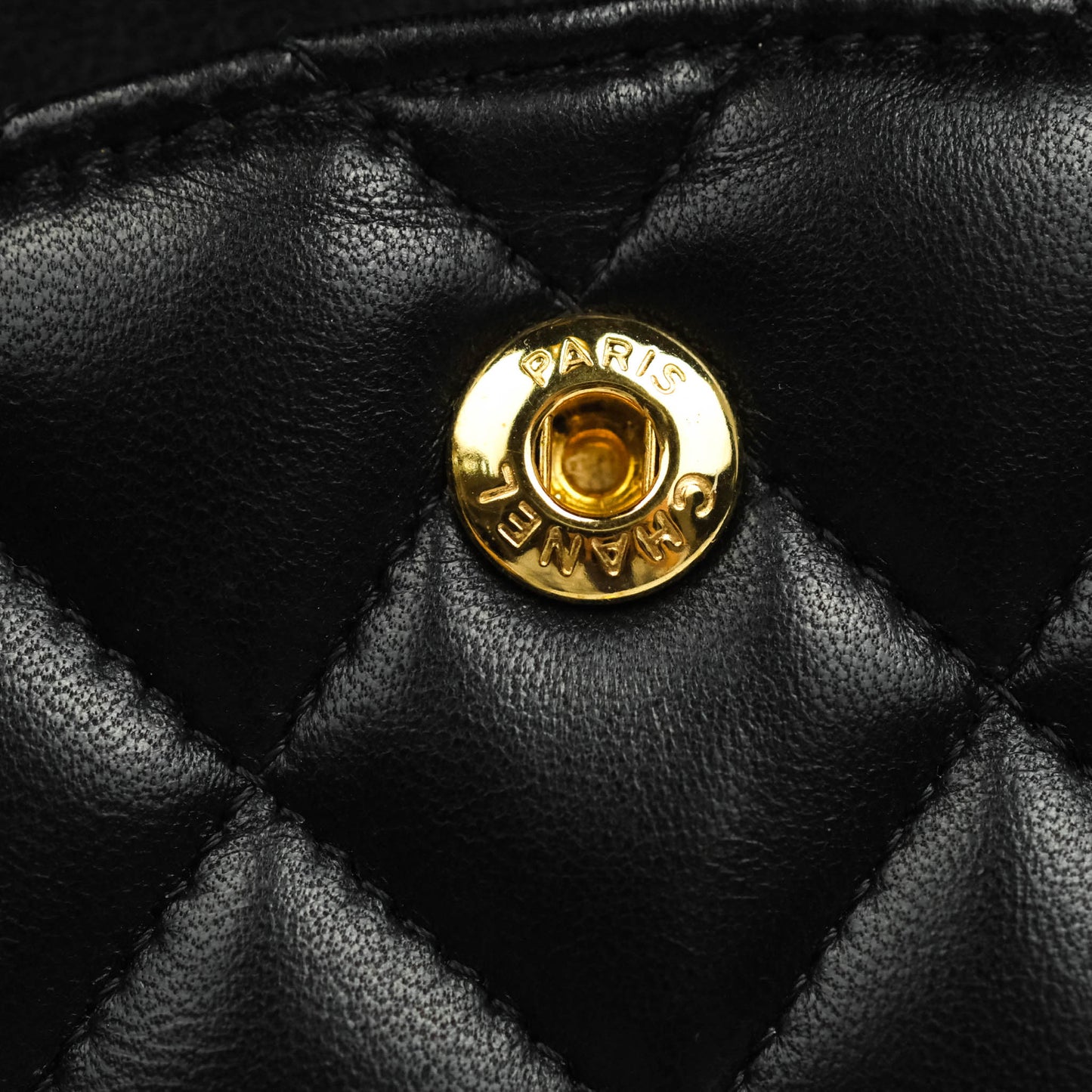 Chanel Classic M/L Medium Double Flap Black Lambskin Gold Hardware