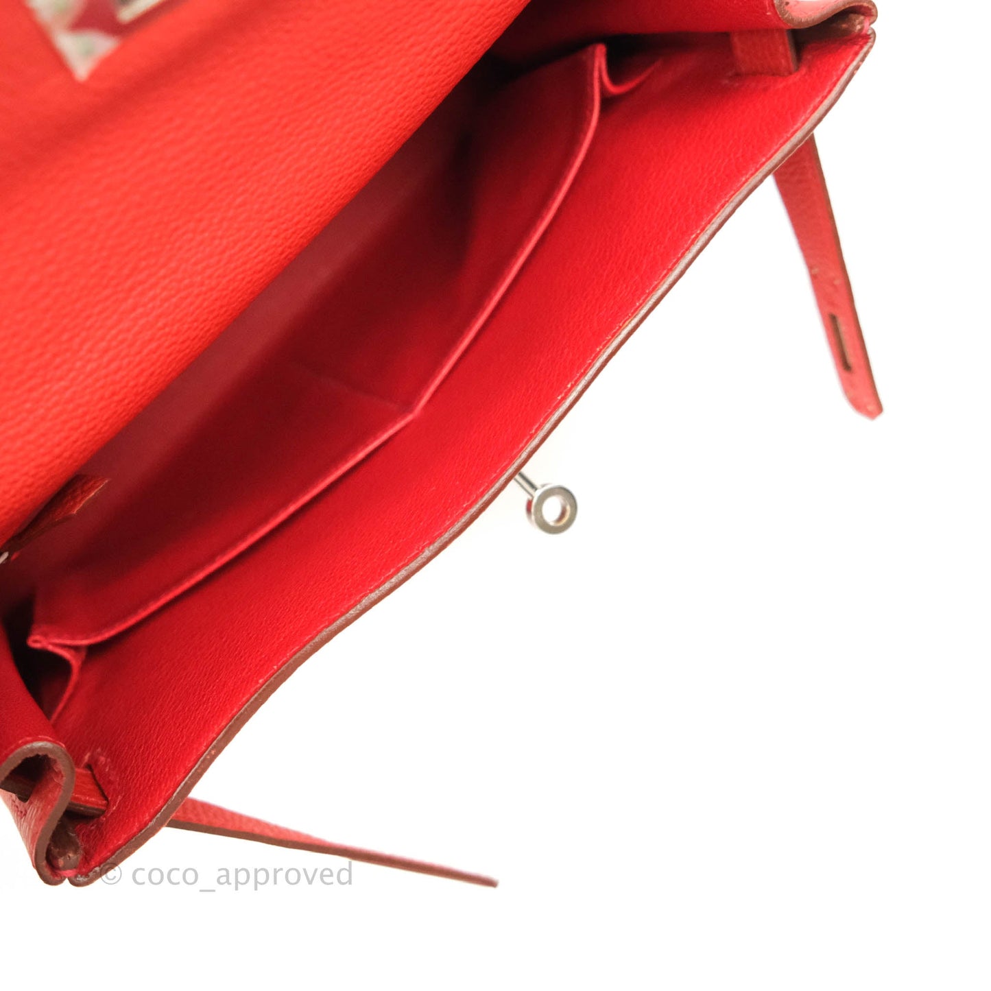 Hermès Kelly 28 Retourne Taurillon Red Clemence Palladium Hardware