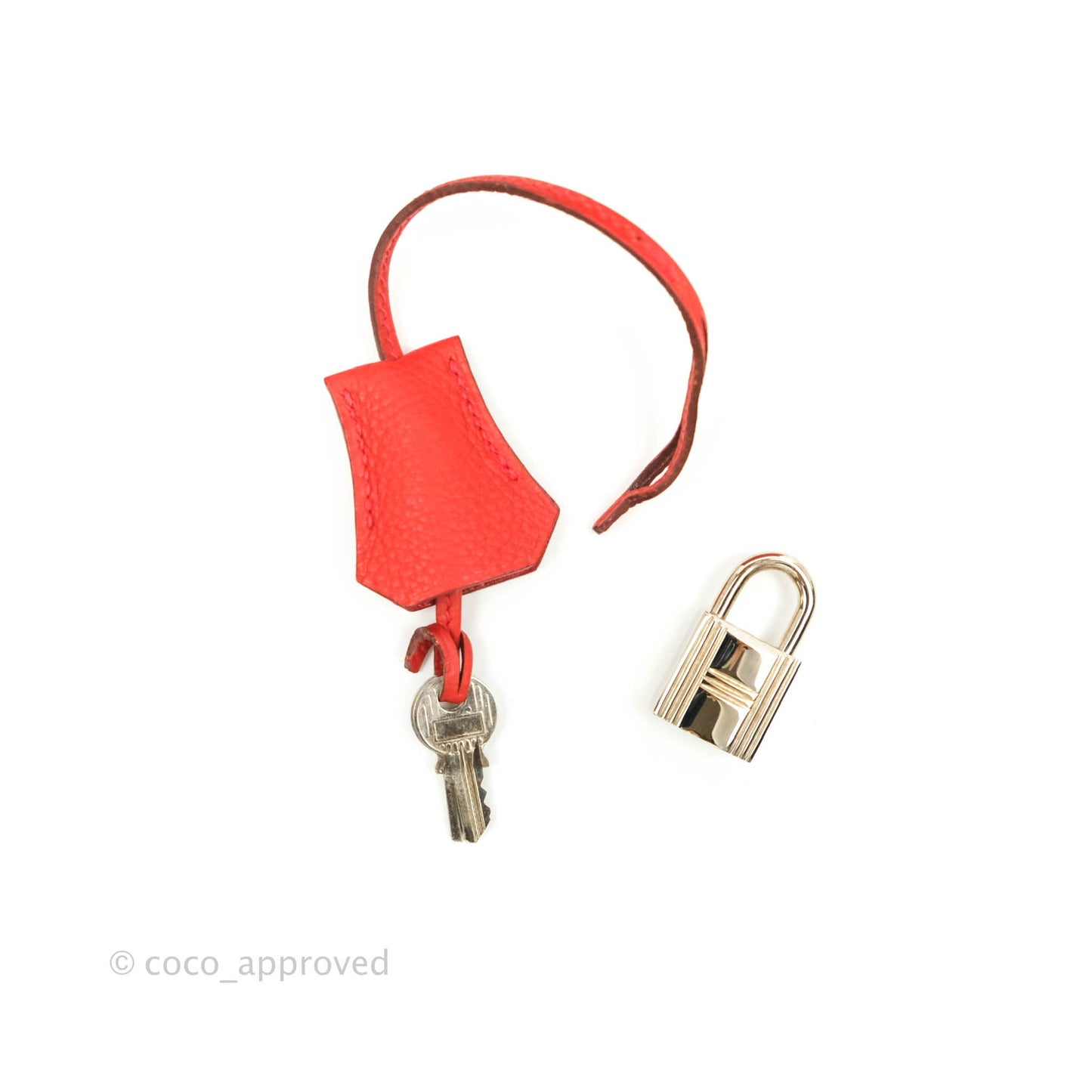 Hermès Kelly 28 Retourne Taurillon Red Clemence Palladium Hardware