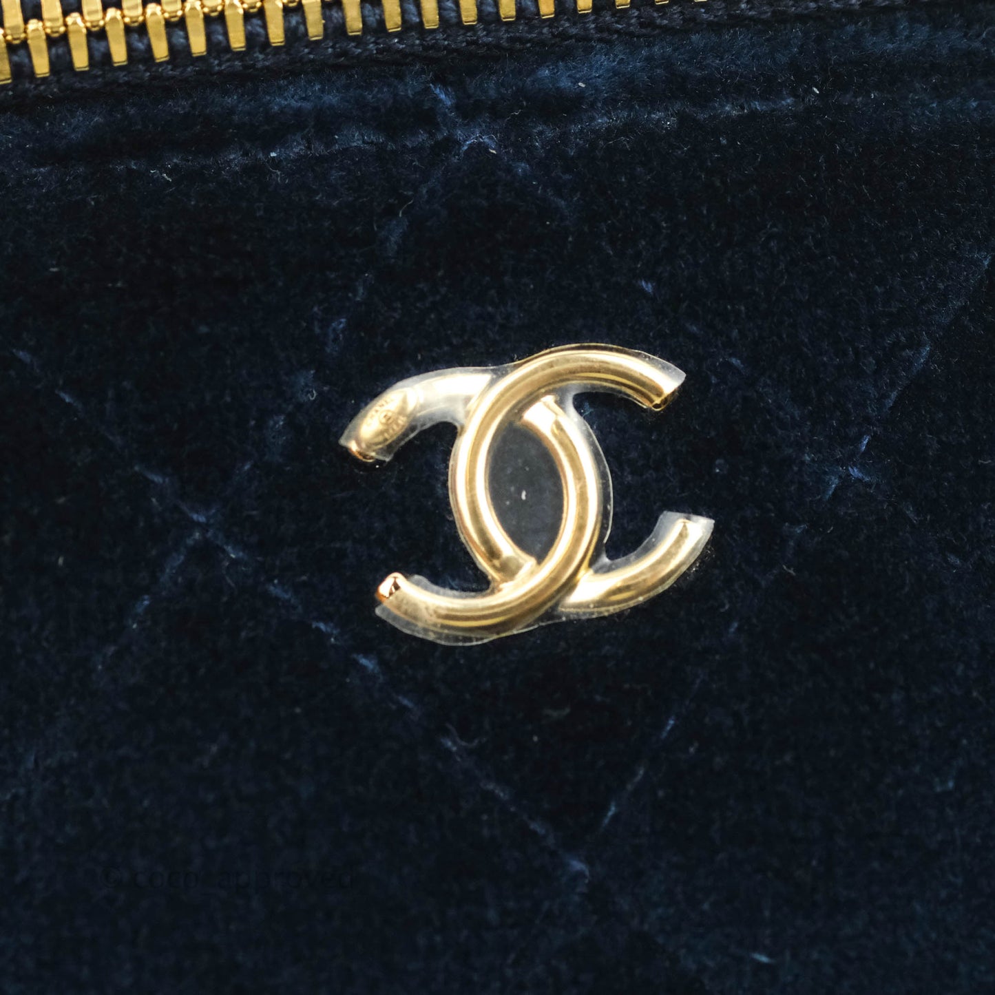 Chanel Classic Mini Crystal Pearl Crush Vanity With Chain Navy Velvet Gold Hardware