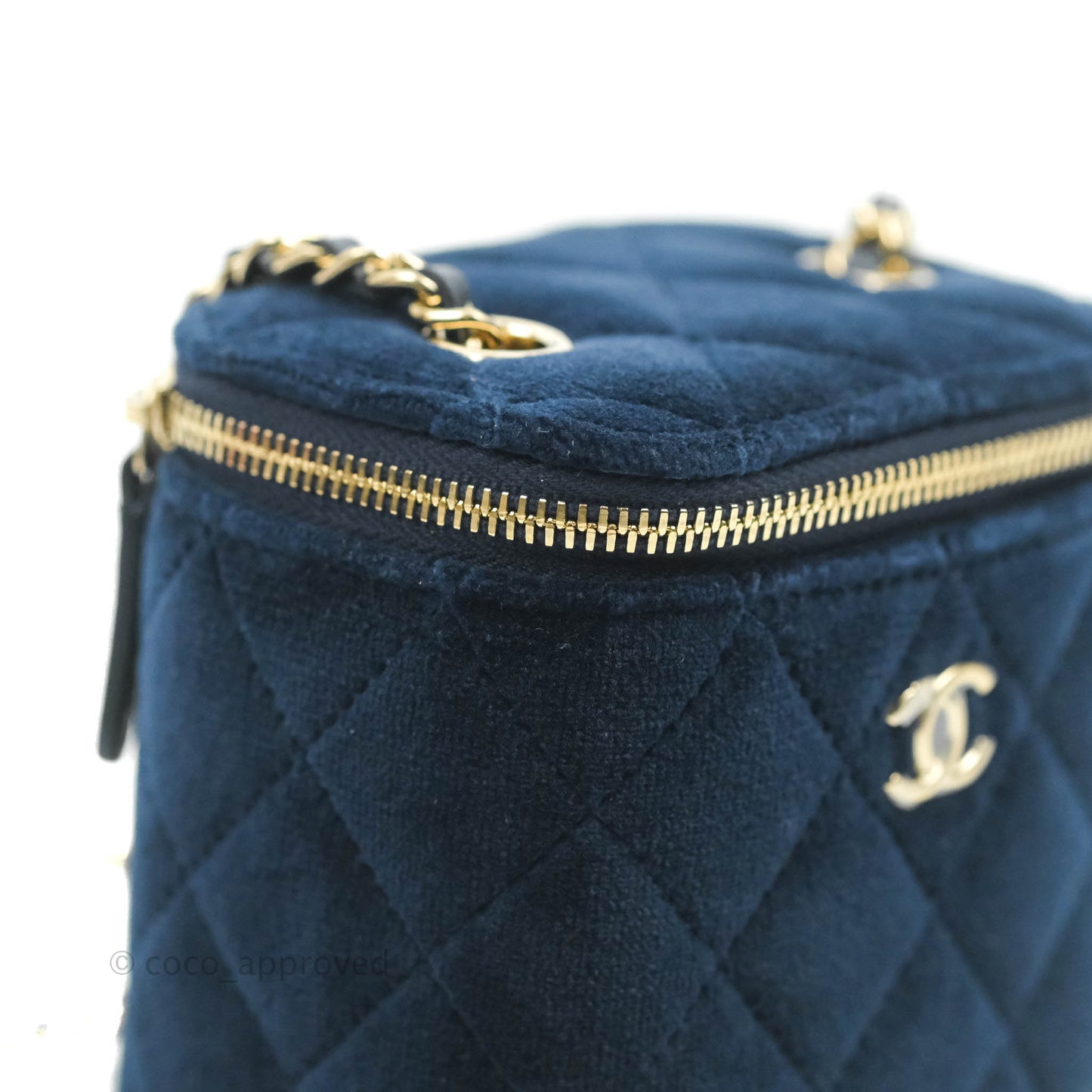 Chanel Classic Mini Crystal Pearl Crush Vanity With Chain Navy Velvet Gold Hardware