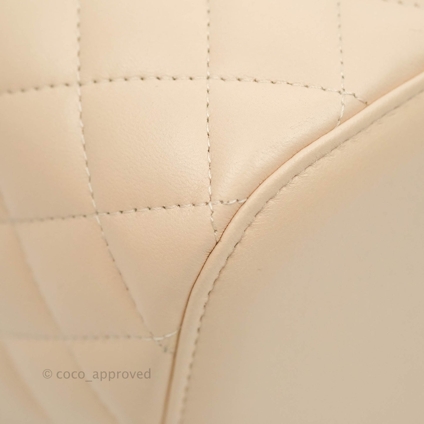 Chanel Classic Vanity Pouch with Handle Light Beige Lambskin Gold Hardware