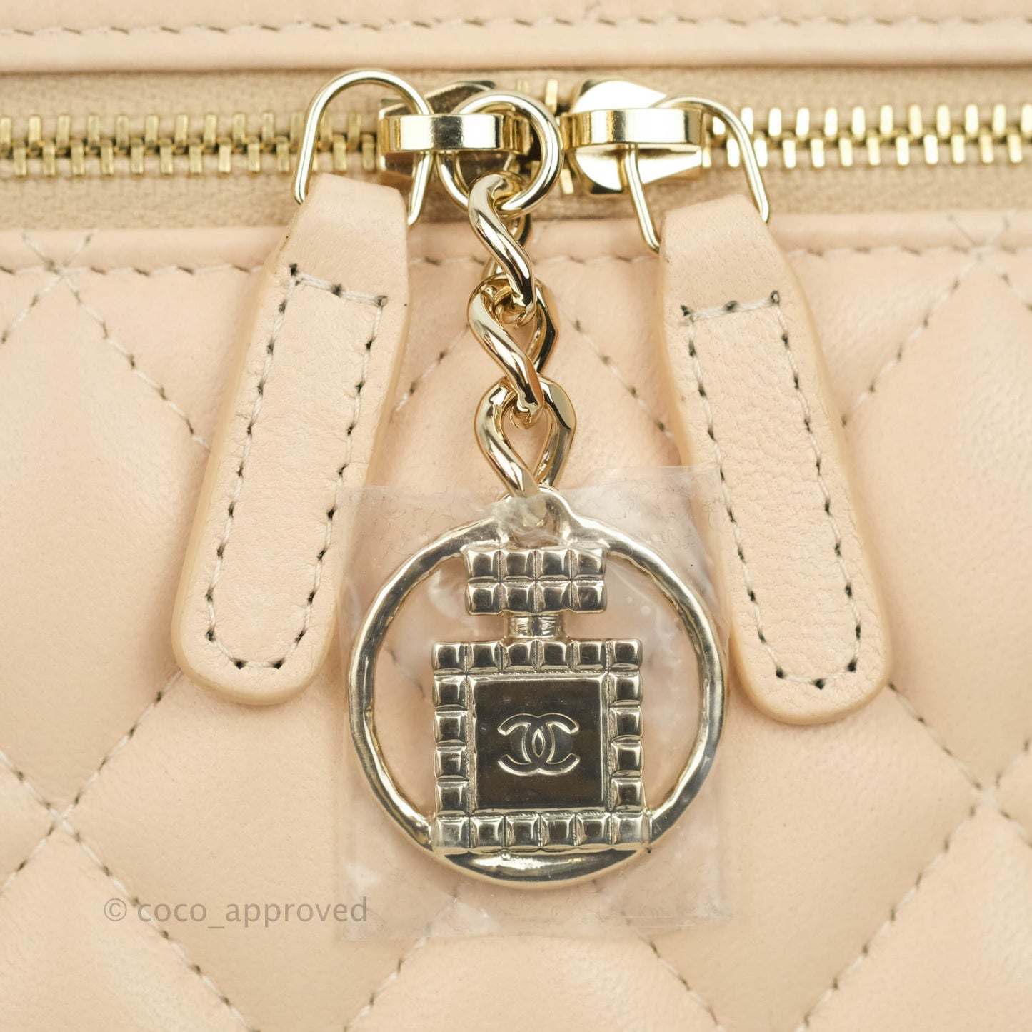 Chanel Classic Vanity Pouch with Handle Light Beige Lambskin Gold Hardware