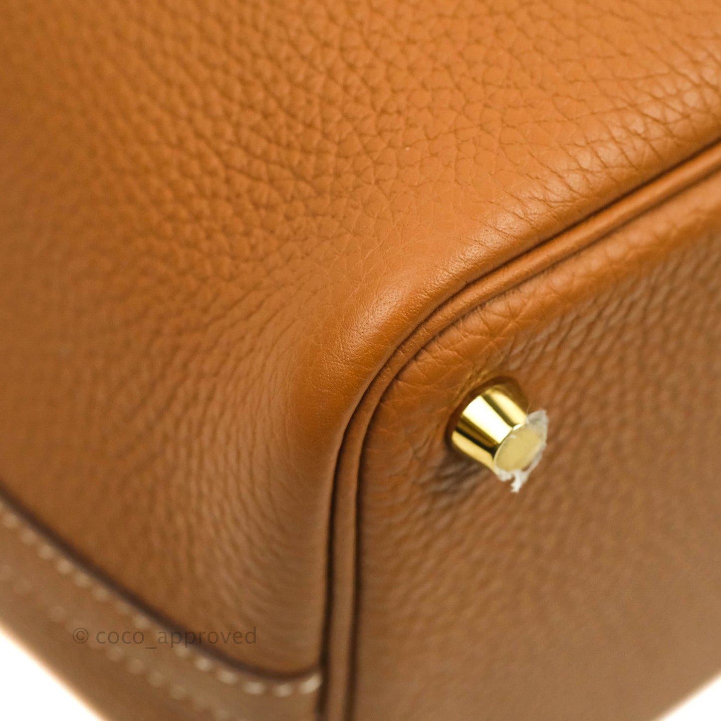 Hermès Gold Clemence Picotin Lock 18 PM Gold Hardware