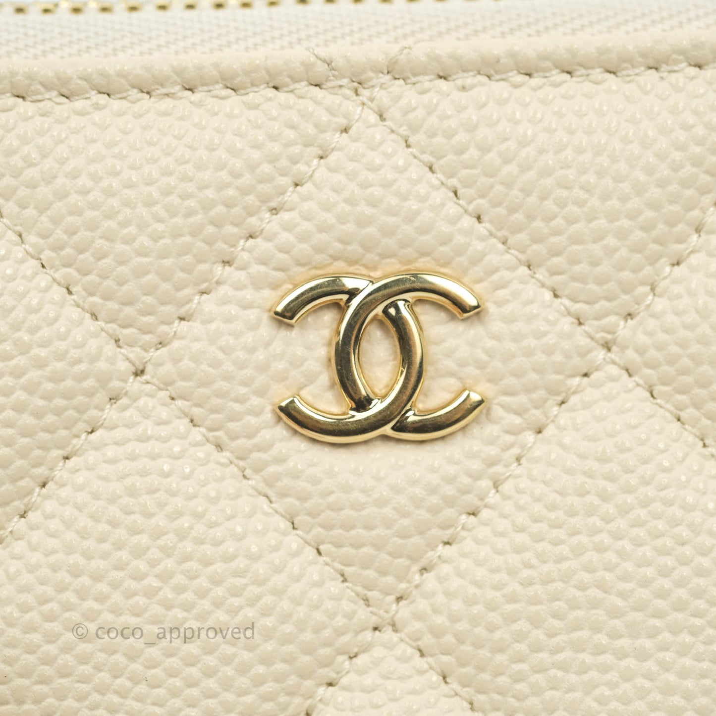 Chanel Mini Quilted O Case Ivory Caviar Gold Hardware