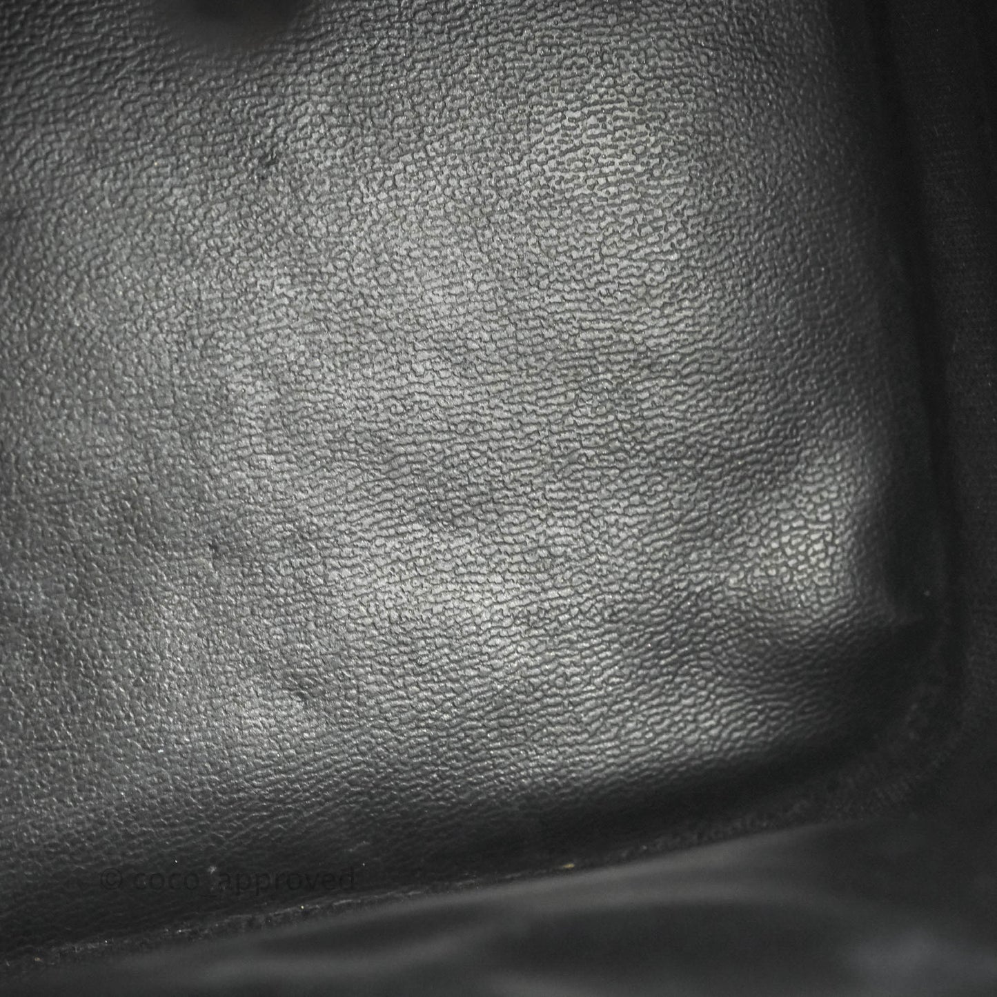 Chanel Vintage Vanity Case Black Caviar Gold Hardware