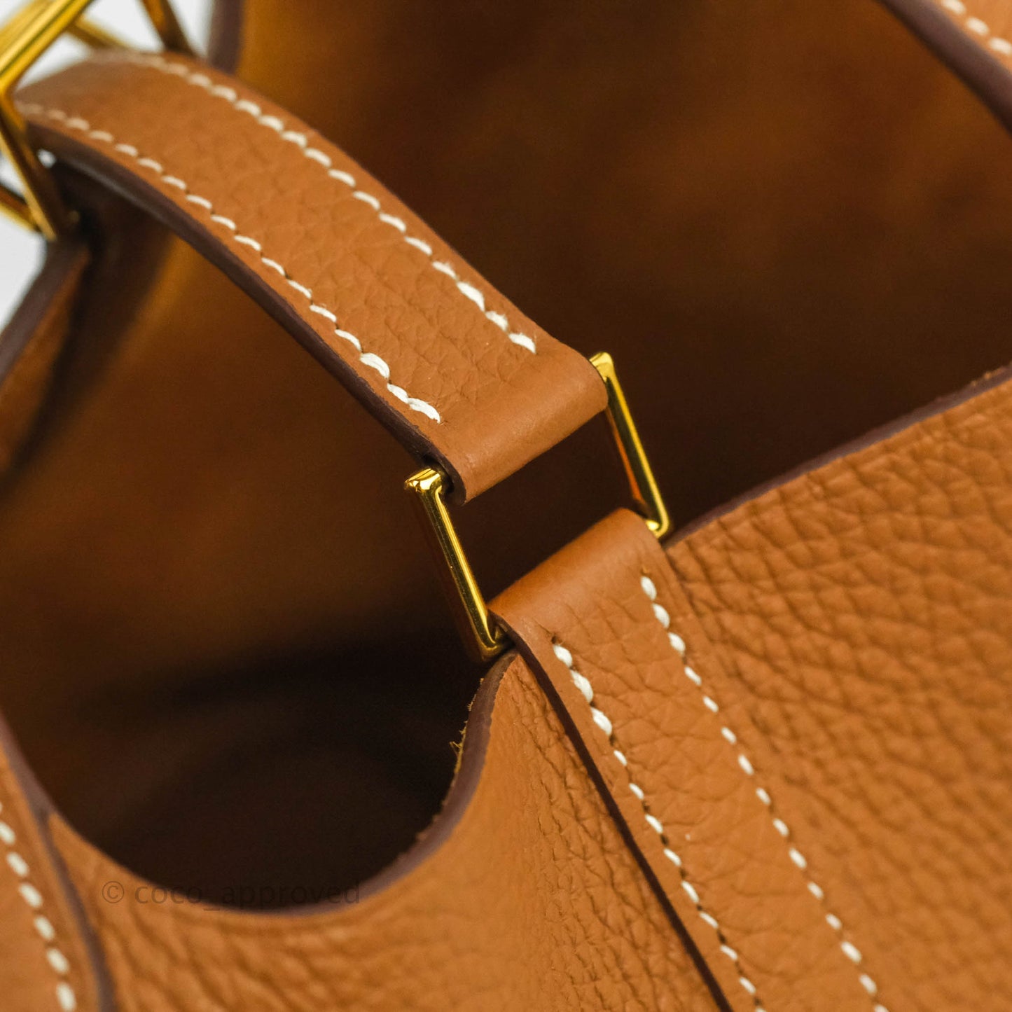Hermès Gold Clemence Picotin Lock 18 PM Gold Hardware