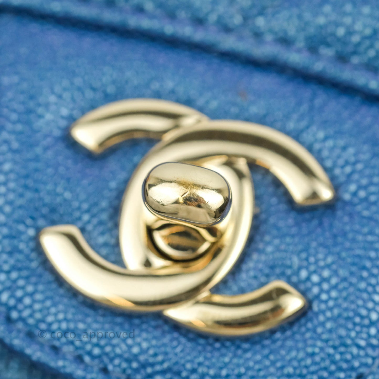 Chanel Quilted M/L Medium Double Flap Iridescent Blue Caviar Gold Hardware 19S