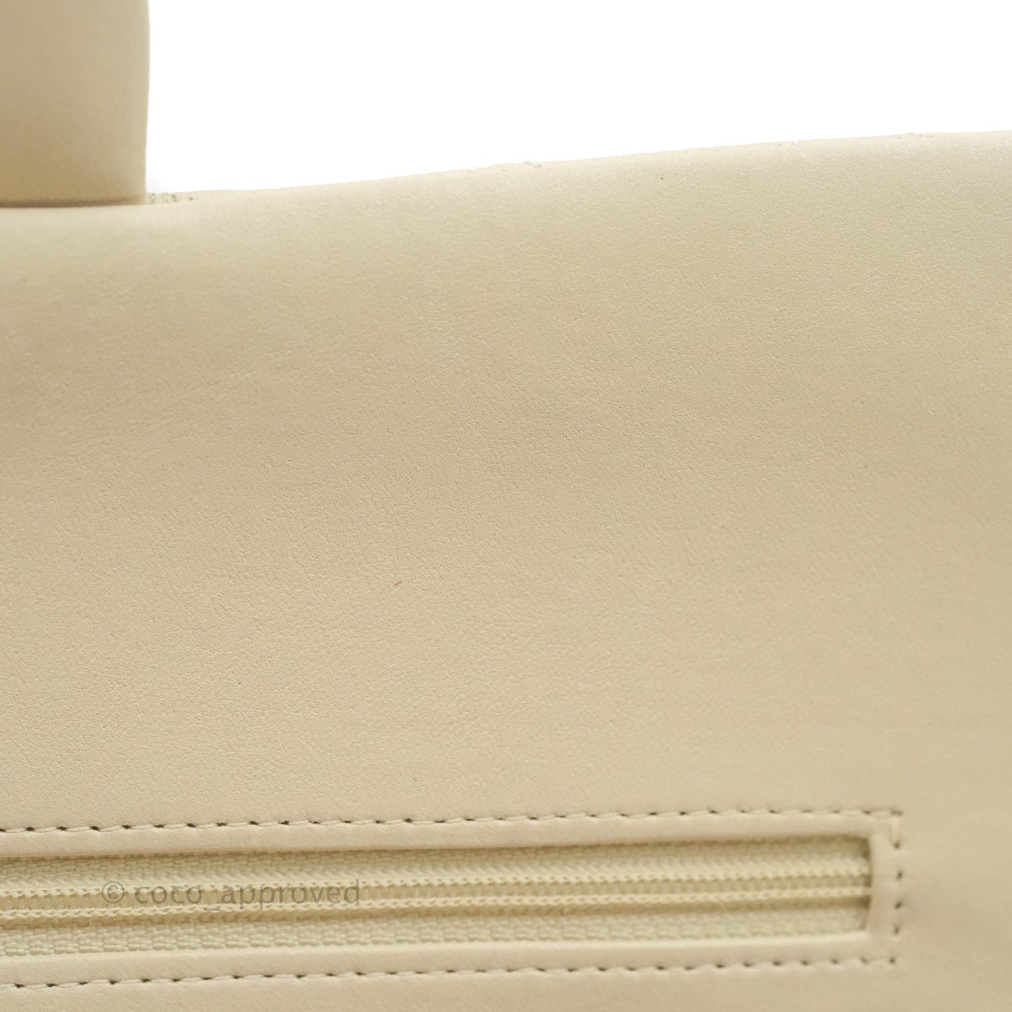 Chanel Classic M/L Medium Double Flap Light Beige Lambskin Gun Metal