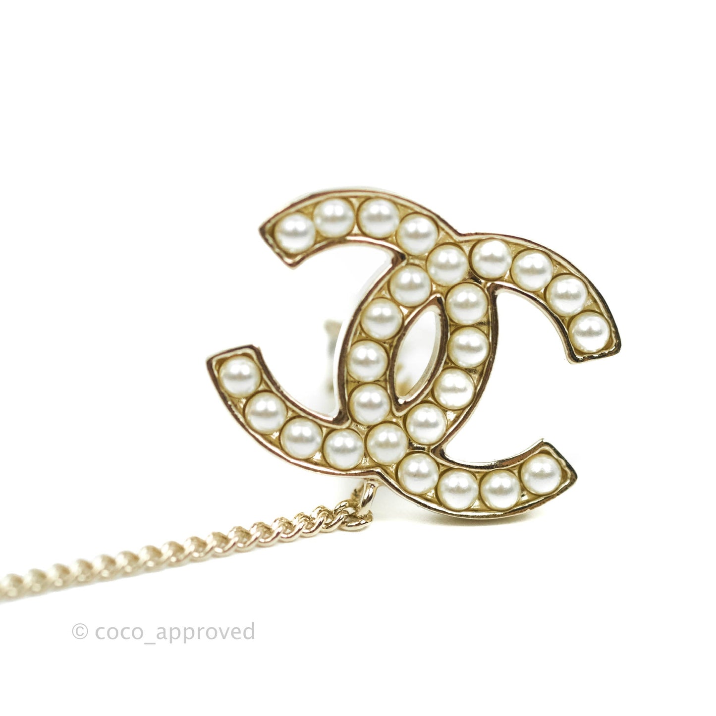 Chanel Pearl CC Clip-on Earrings Gold Tone 21V
