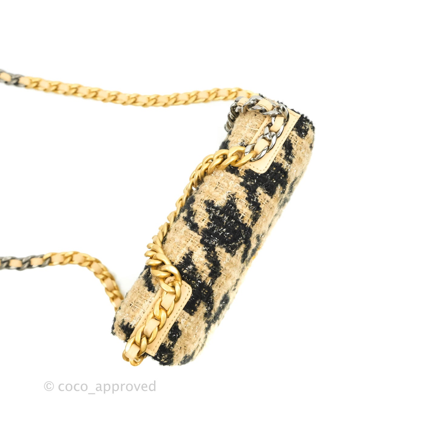 Chanel 19 Wallet On Chain WOC Houndstooth Beige Black Tweed Gold Hardware