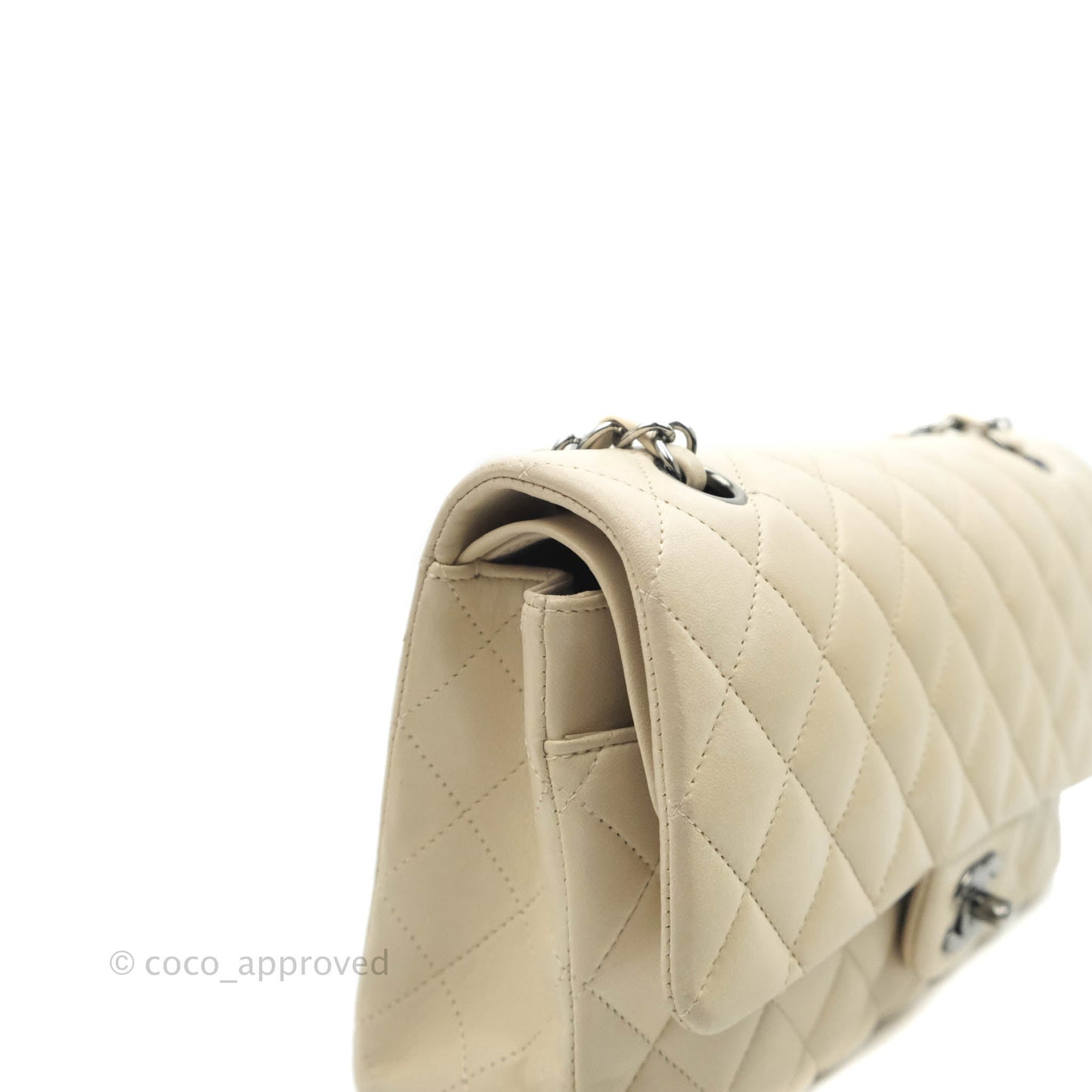 Chanel Classic M/L Medium Double Flap Light Beige Lambskin Gun Metal