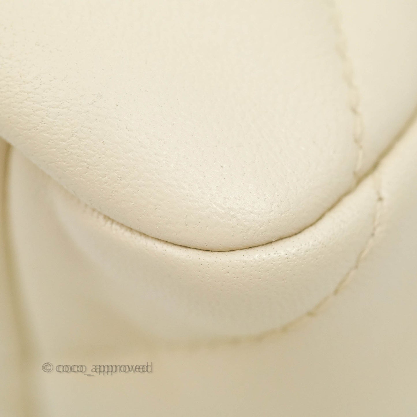 Chanel 19 Medium Beige Cream Goatskin Mixed Hardware