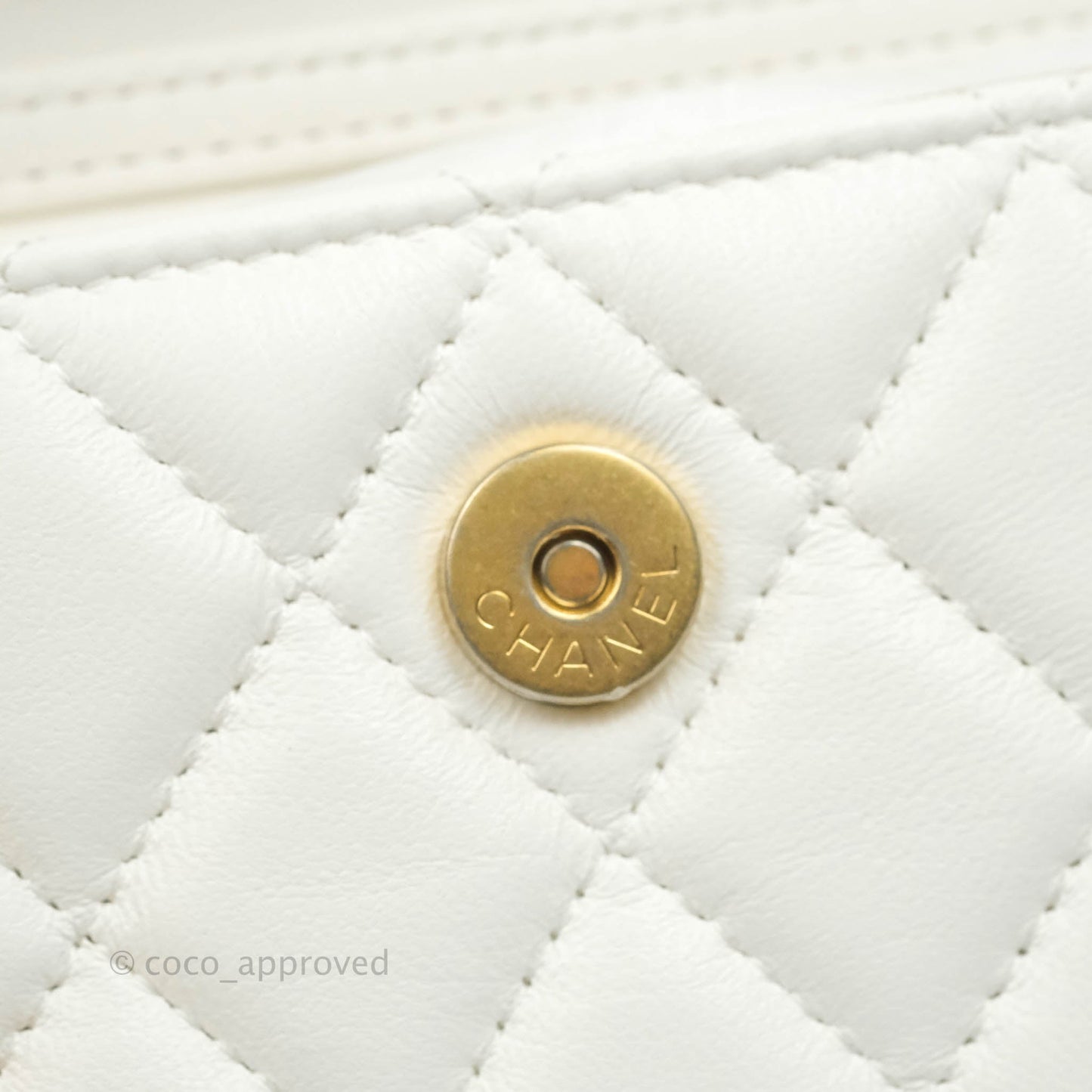 Chanel Mini Pearl Crush Clutch With Chain White Aged Gold Hardware