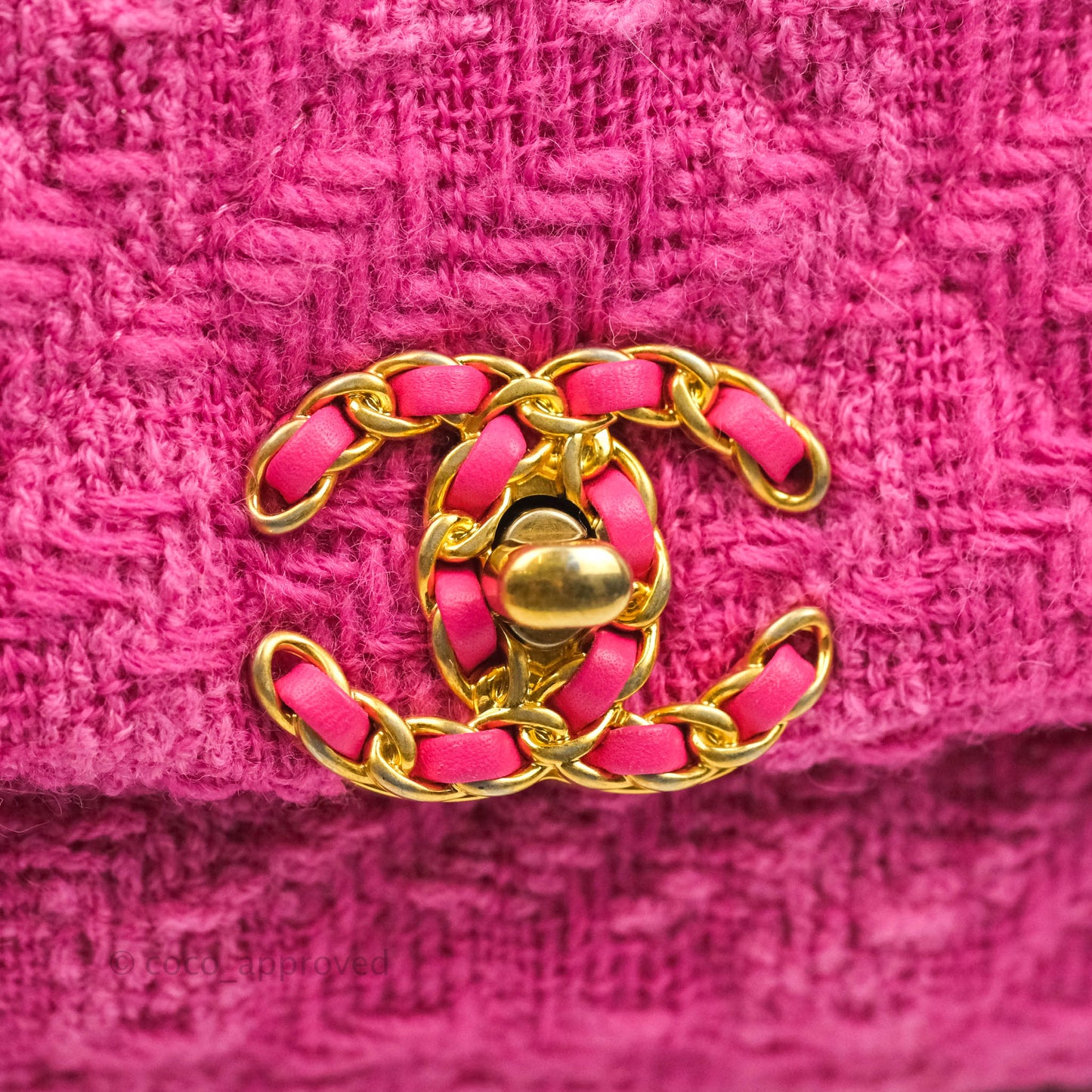 Chanel 19 Quilted Pink Tweed Waist Bag Mixed Hardware