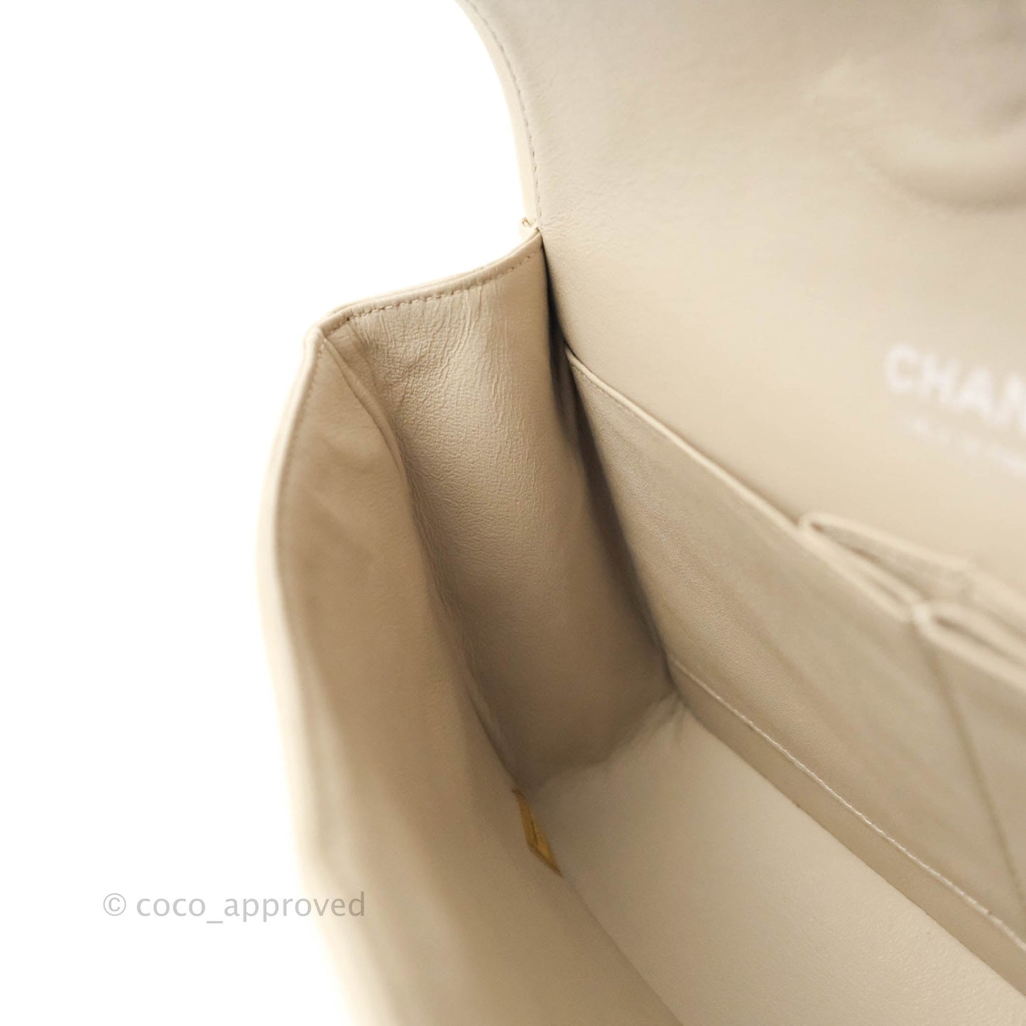 Chanel Classic M/L Medium Double Flap Light Beige Lambskin Gun Metal