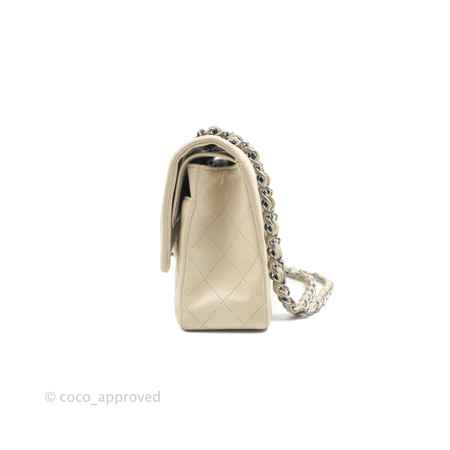 Chanel Classic M/L Medium Double Flap Light Beige Lambskin Gun Metal