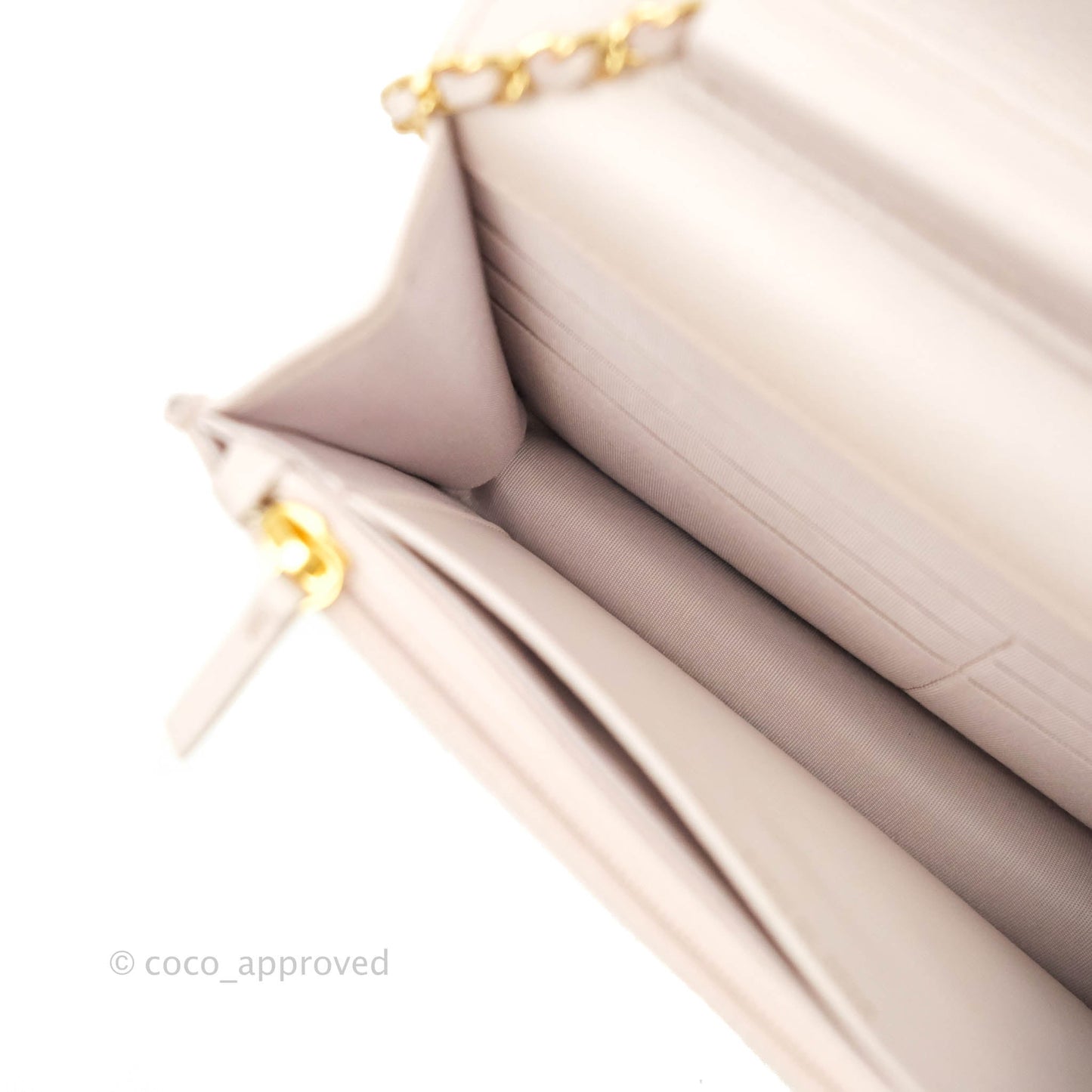 Chanel Quilted WOC Lilac Caviar CC Coco Chain Gold Hardware