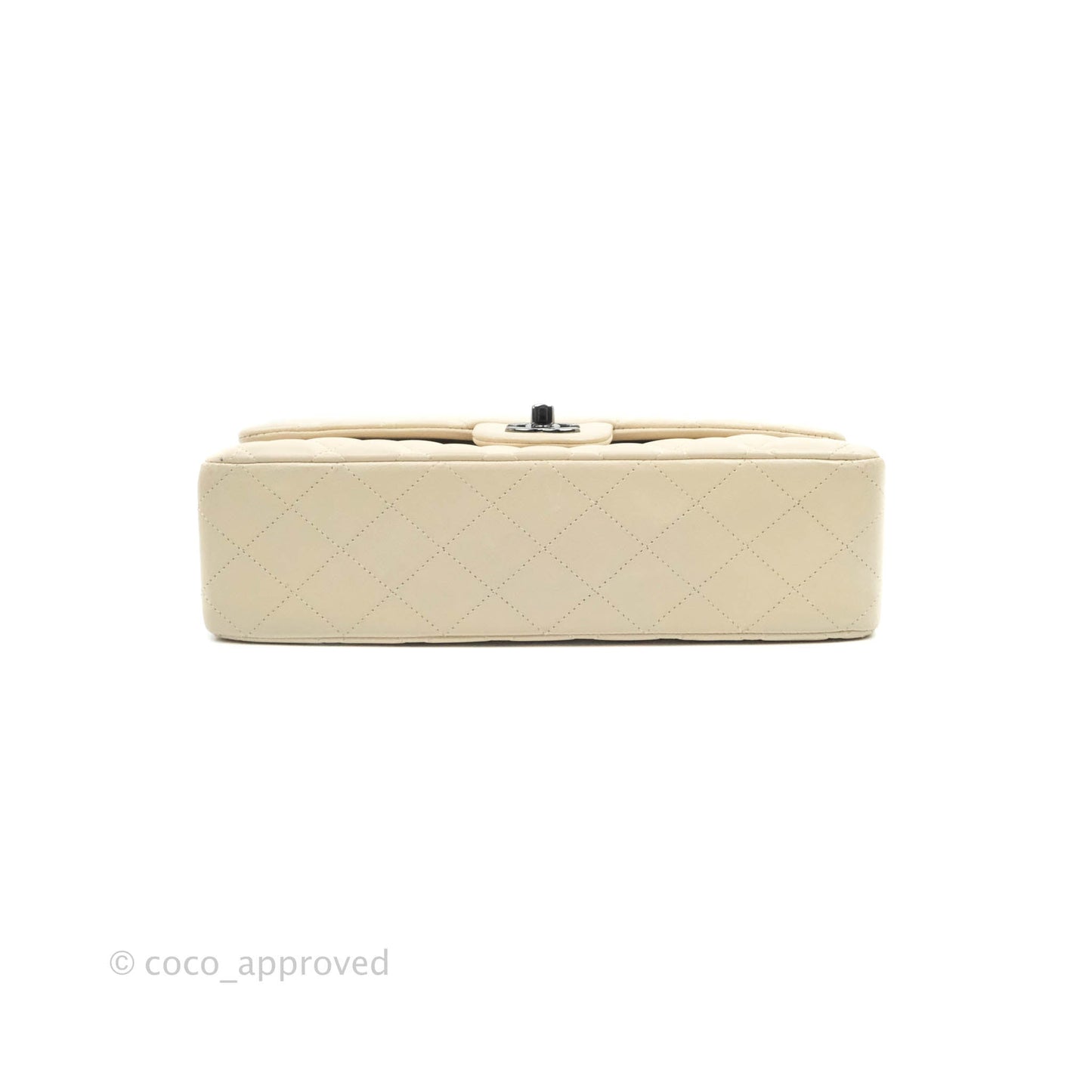 Chanel Classic M/L Medium Double Flap Light Beige Lambskin Gun Metal