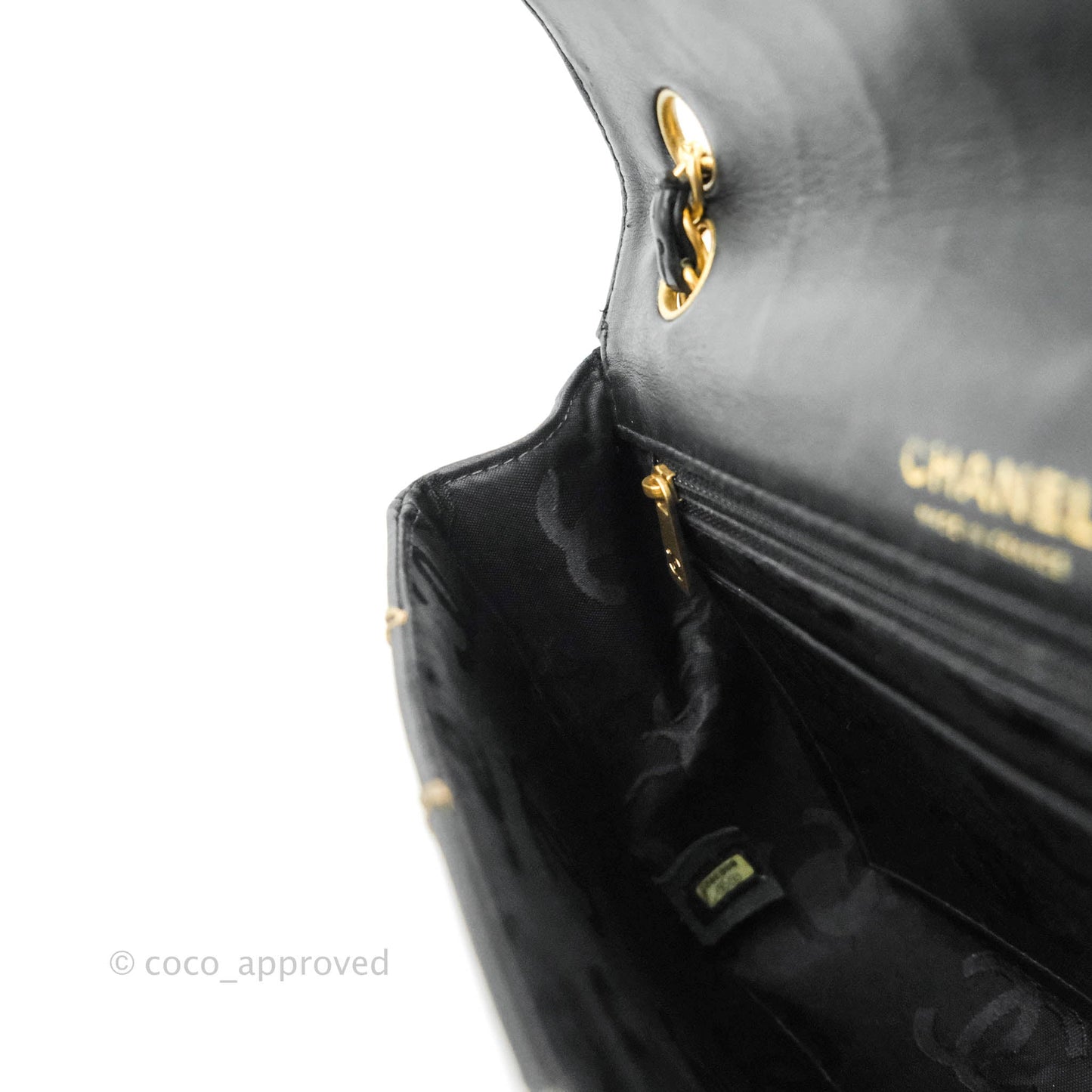 Chanel Vintage Medium Single Flap Contrast Stitching Black Calfskin Aged Gold Hardware