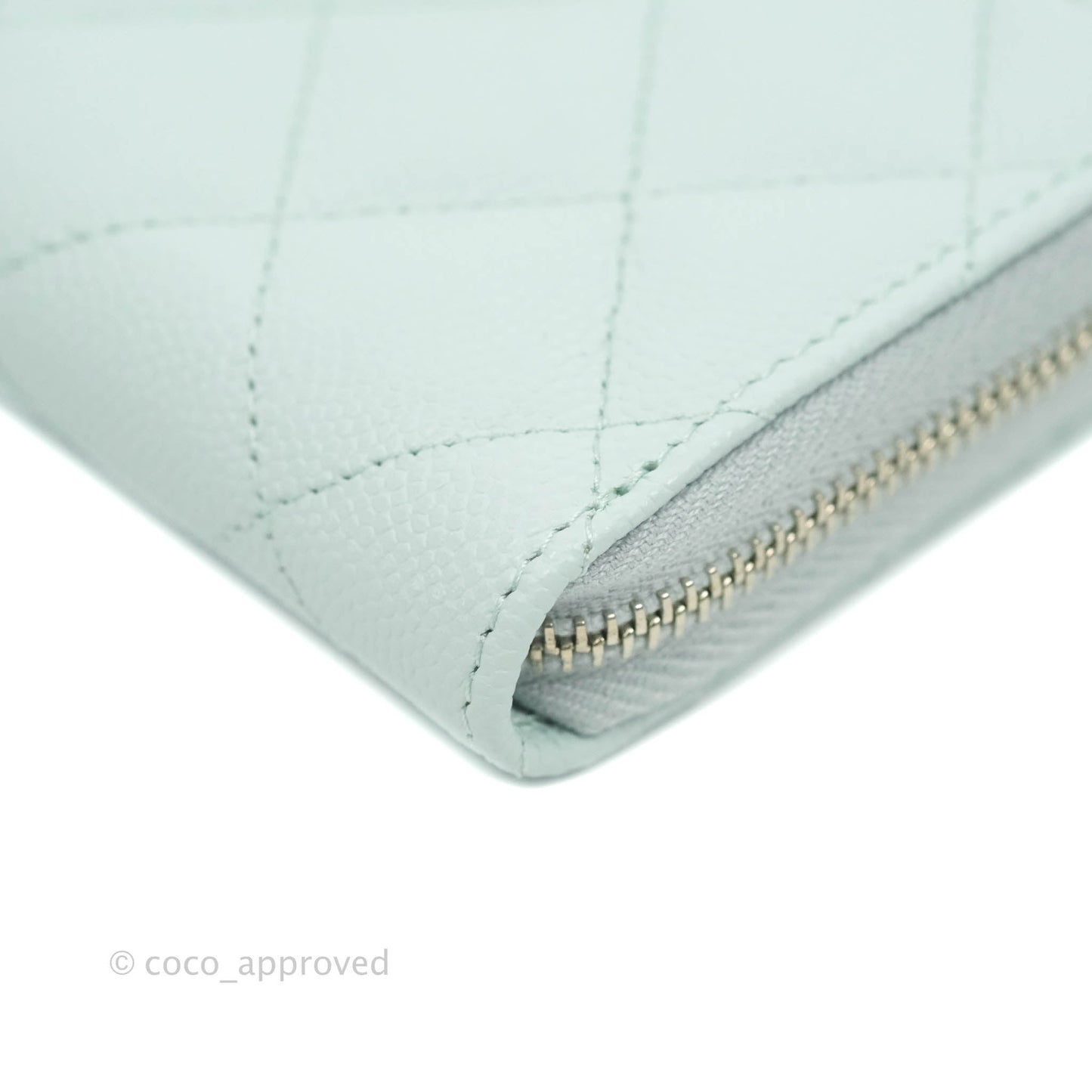 Chanel Classic Quilted Zipped Coin Purse Pale Mint Caviar Silver Hardware 21K
