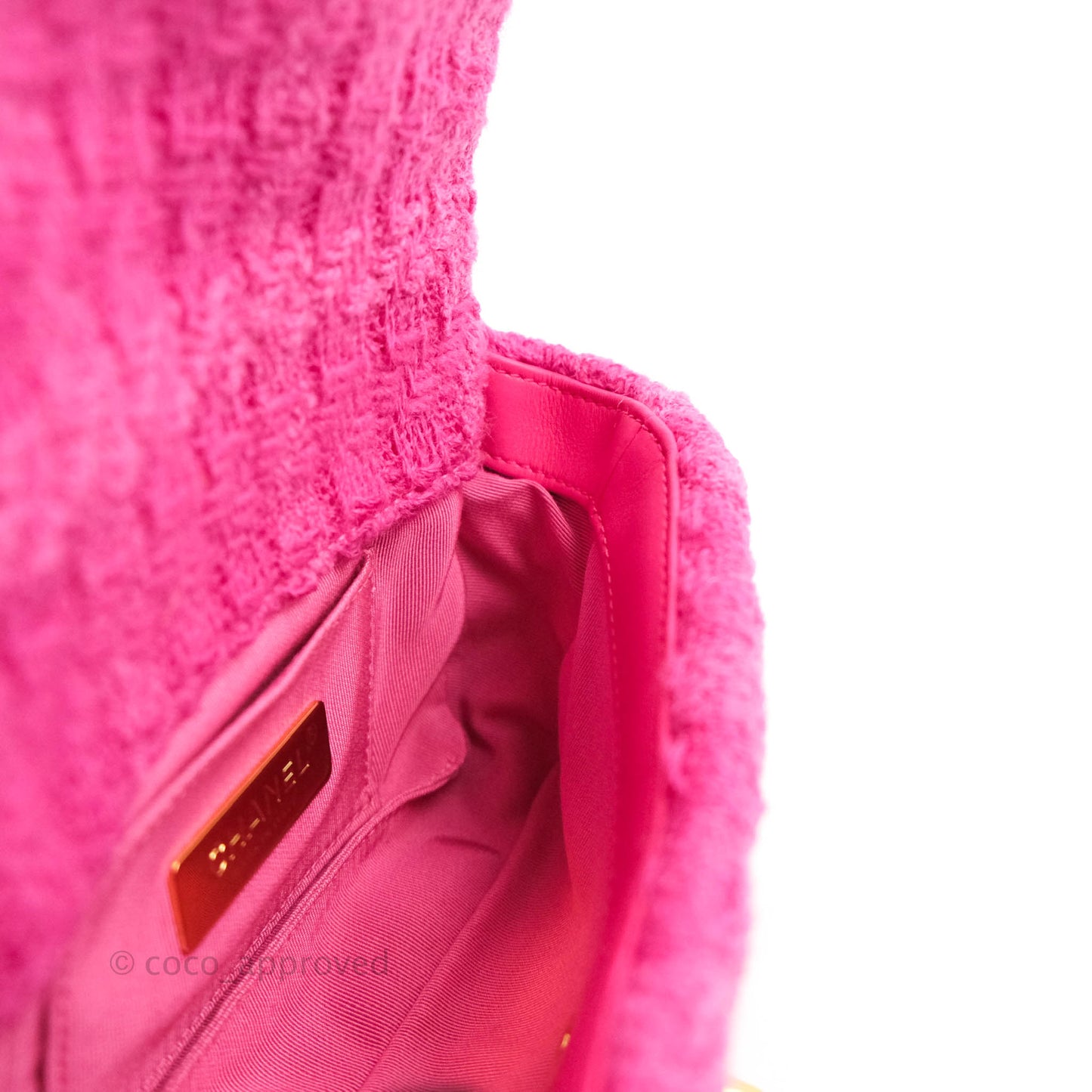 Chanel 19 Quilted Pink Tweed Waist Bag Mixed Hardware