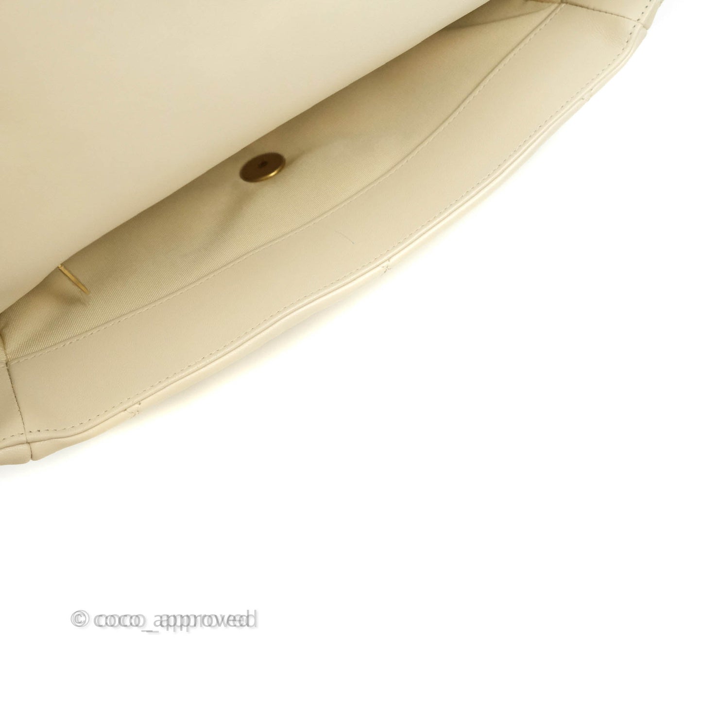 Chanel 19 Medium Beige Cream Goatskin Mixed Hardware