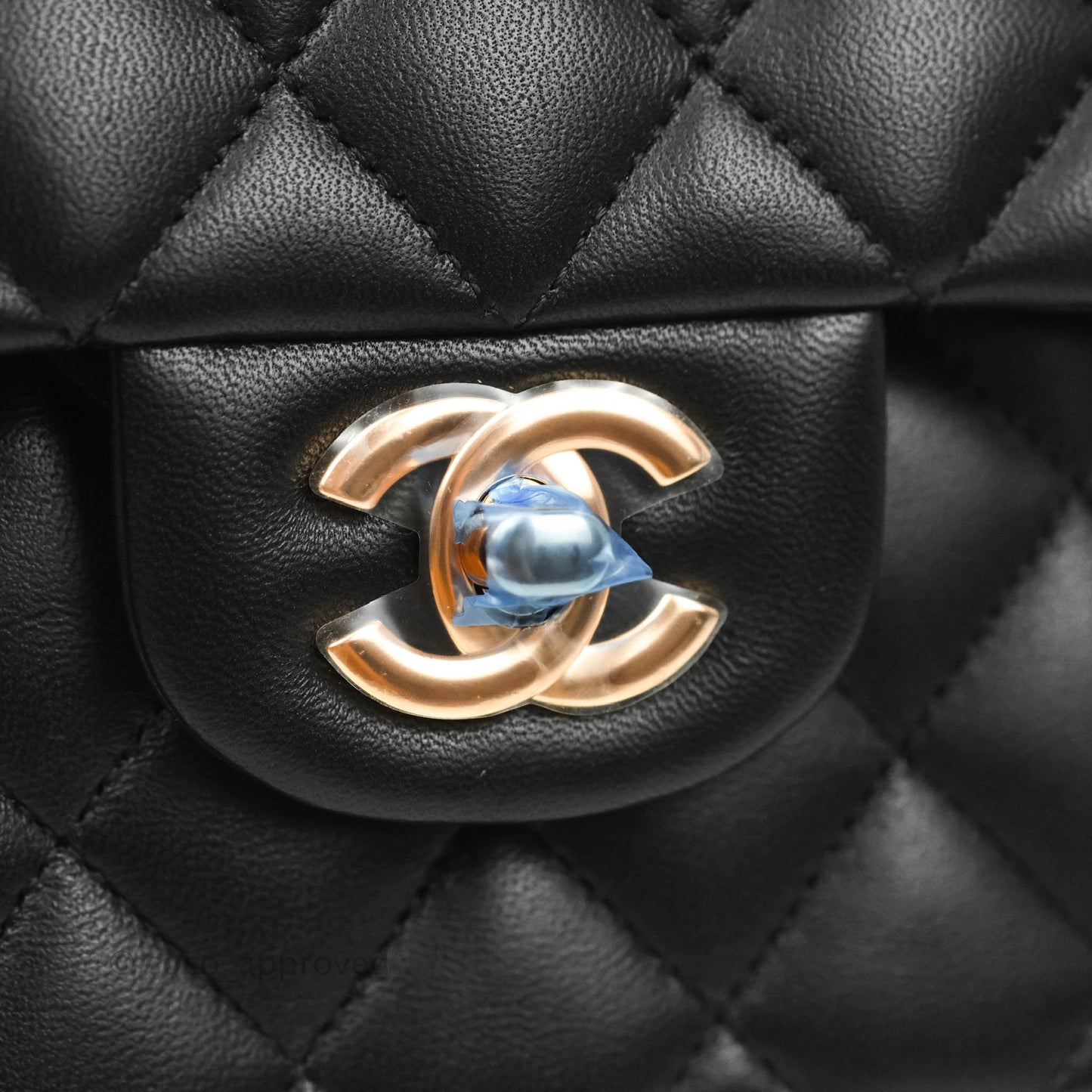 Chanel Classic Small S/M Flap Black Lambskin Rose Pink-Gold Hardware