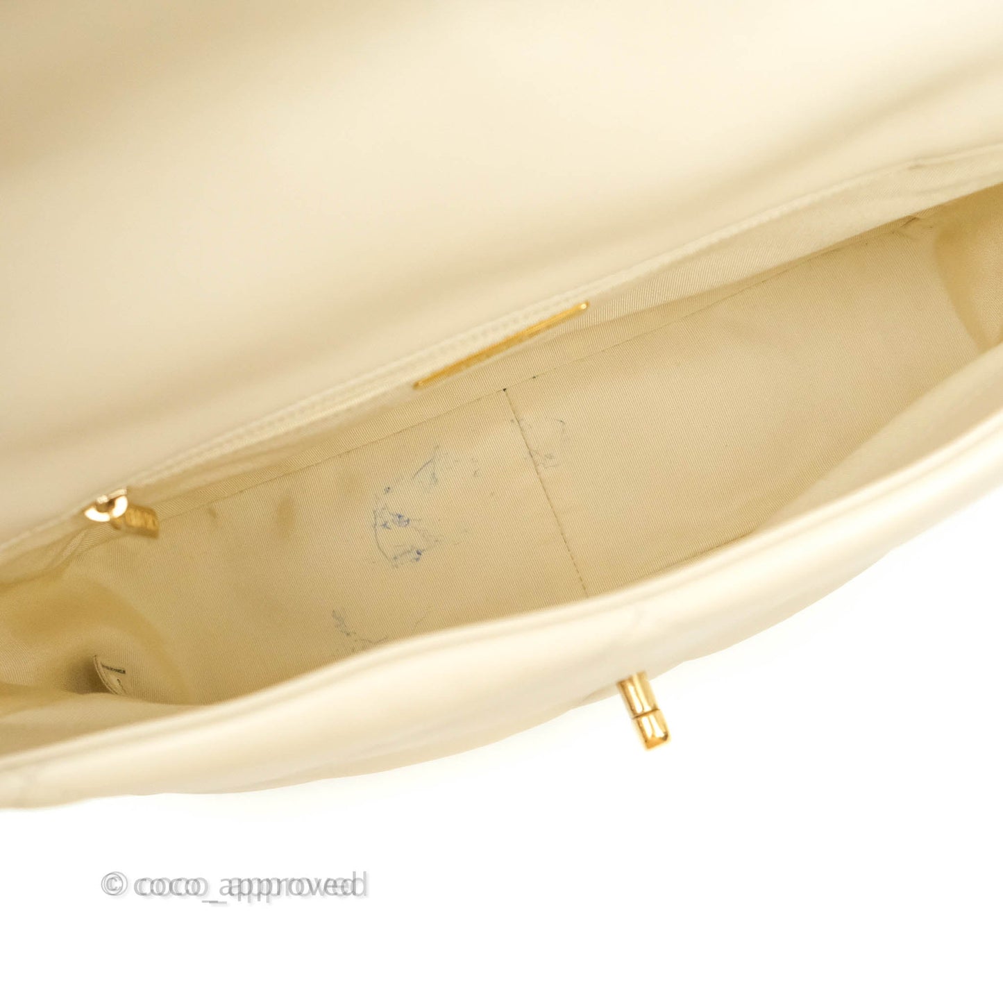 Chanel 19 Medium Beige Cream Goatskin Mixed Hardware