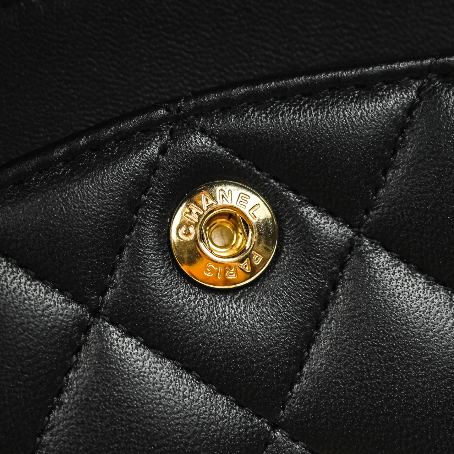 Chanel Classic Small S/M Flap Black Lambskin Rose Pink-Gold Hardware