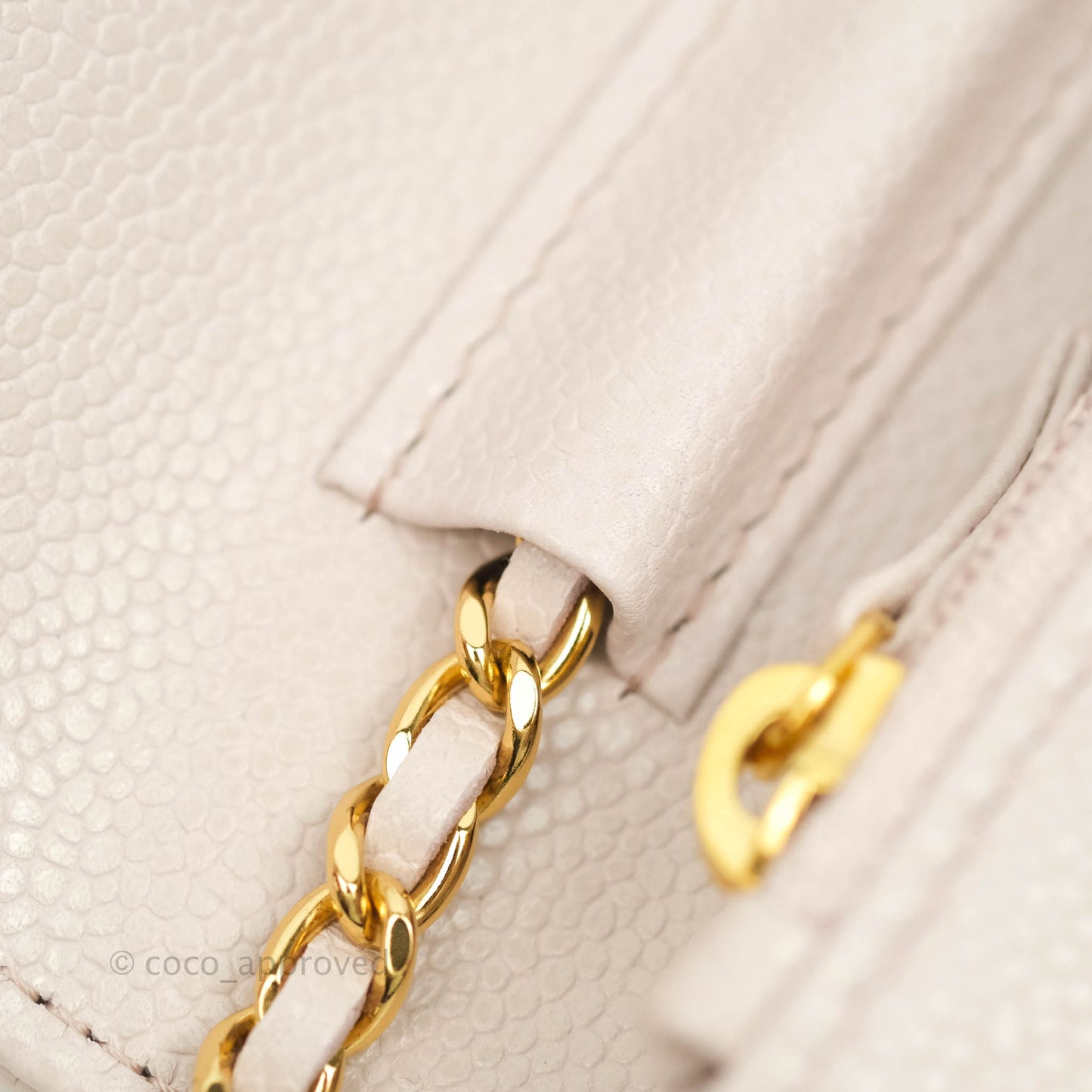 Chanel Quilted WOC Lilac Caviar CC Coco Chain Gold Hardware