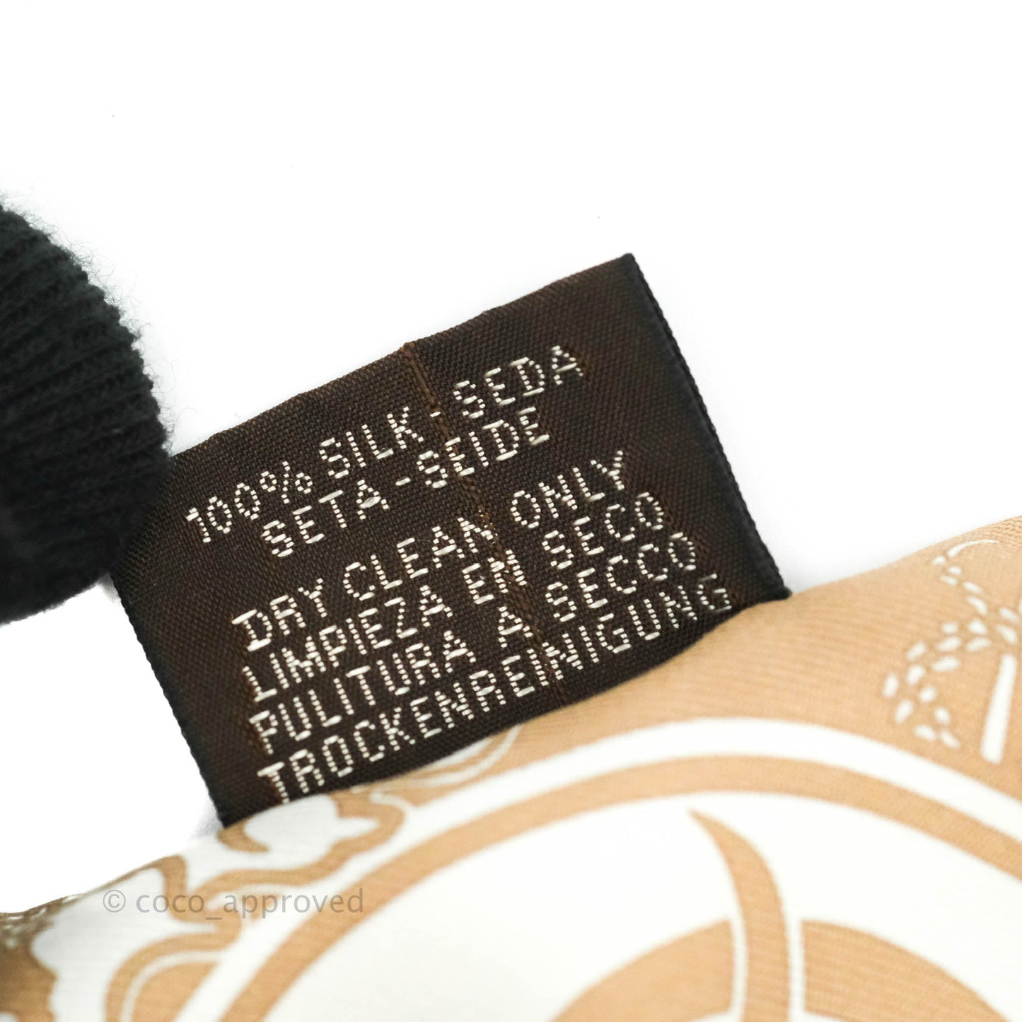 Hermès Silk Ex-Libris Les Parisiennes Twilly