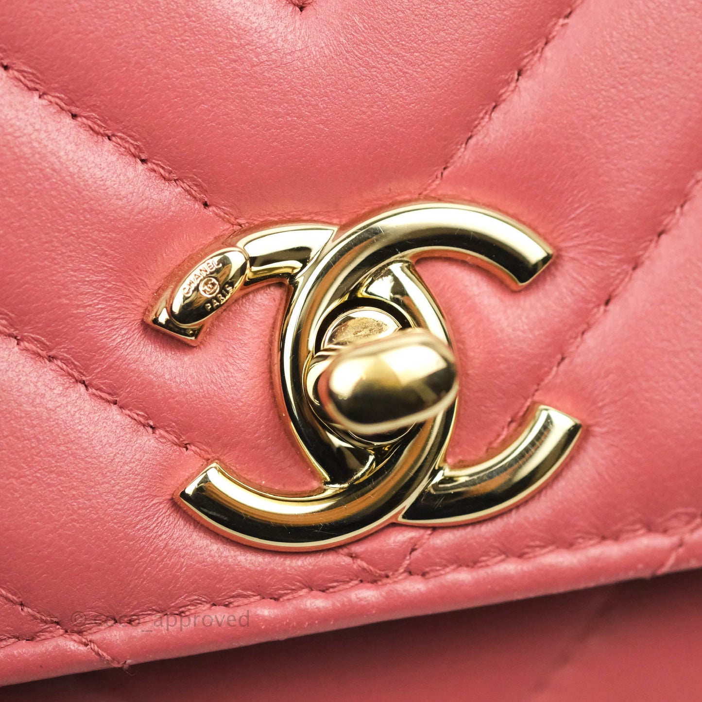 Chanel Trendy CC WOC Wallet on Chain Chevron Pink Lambskin Gold Hardware