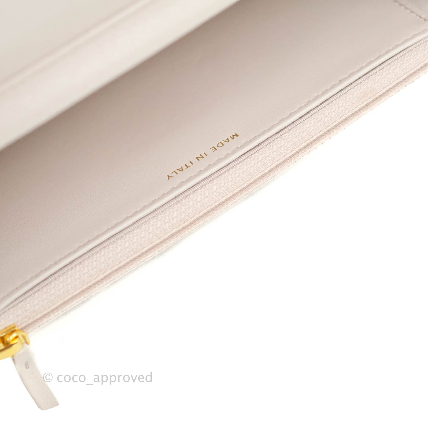 Chanel Quilted WOC Lilac Caviar CC Coco Chain Gold Hardware