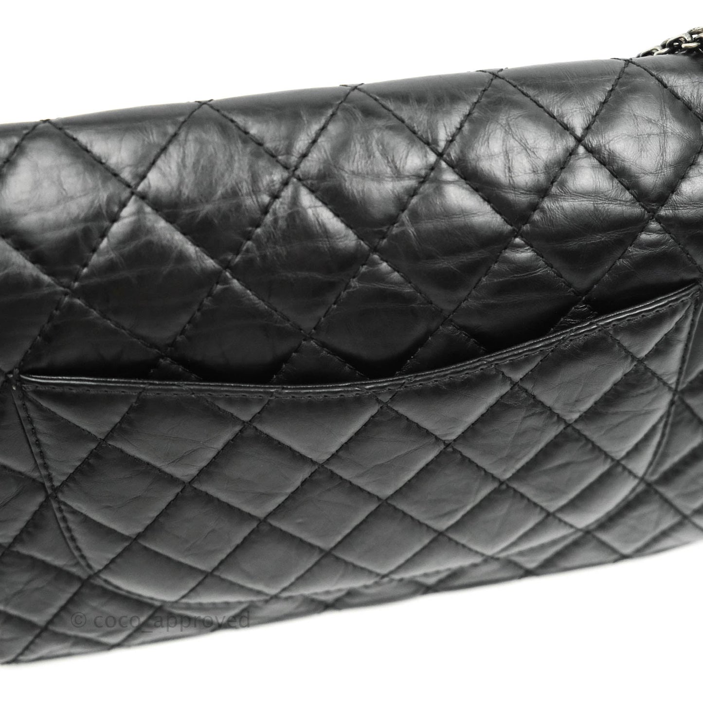 Chanel Quilted Reissue 226 Flap Black Aged Calfskin Ruthenium Hardware