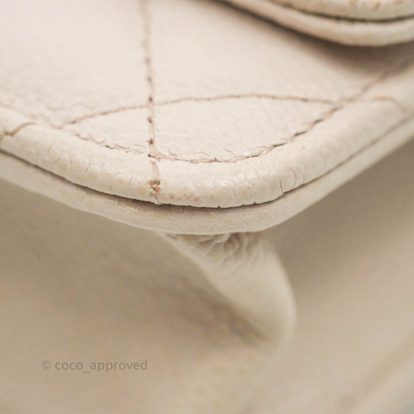 Chanel Quilted WOC Lilac Caviar CC Coco Chain Gold Hardware