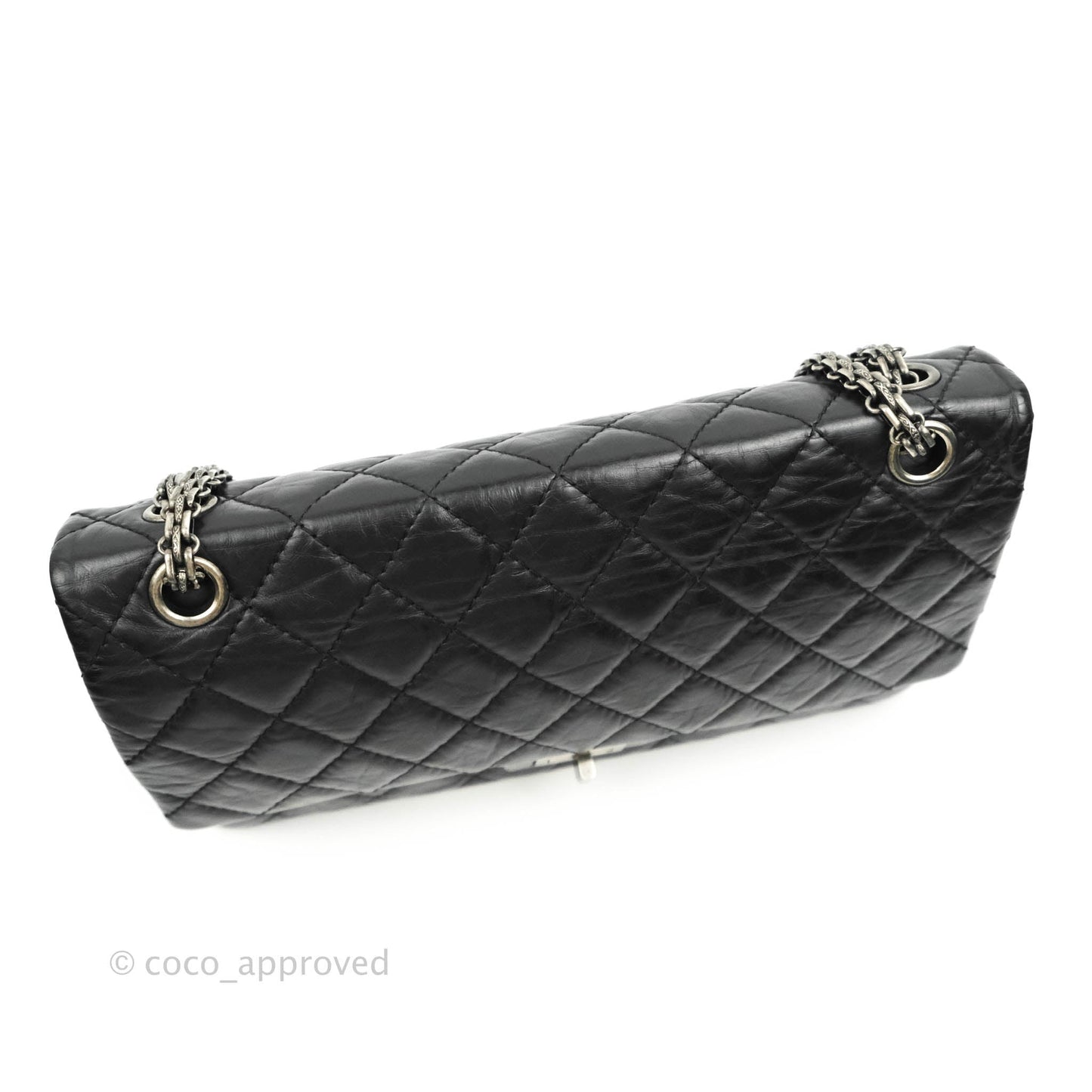 Chanel Quilted Reissue 226 Flap Black Aged Calfskin Ruthenium Hardware