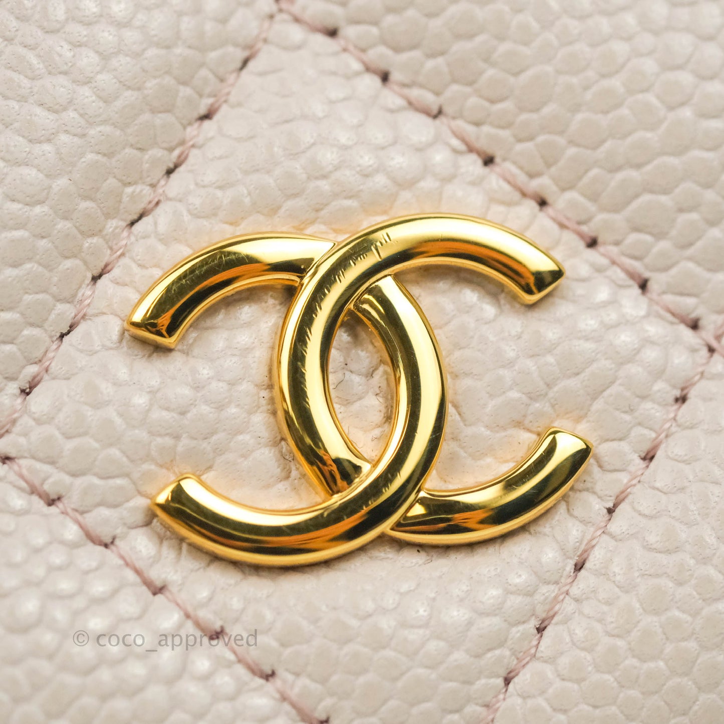 Chanel Quilted WOC Lilac Caviar CC Coco Chain Gold Hardware