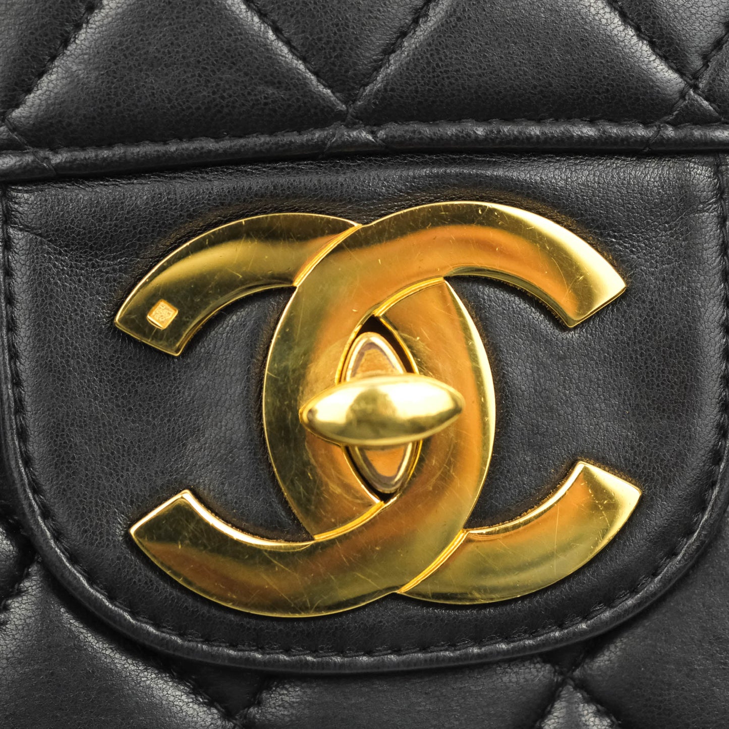 Chanel Vintage Jumbo Single Flap Black Lambskin 24K Gold Hardware