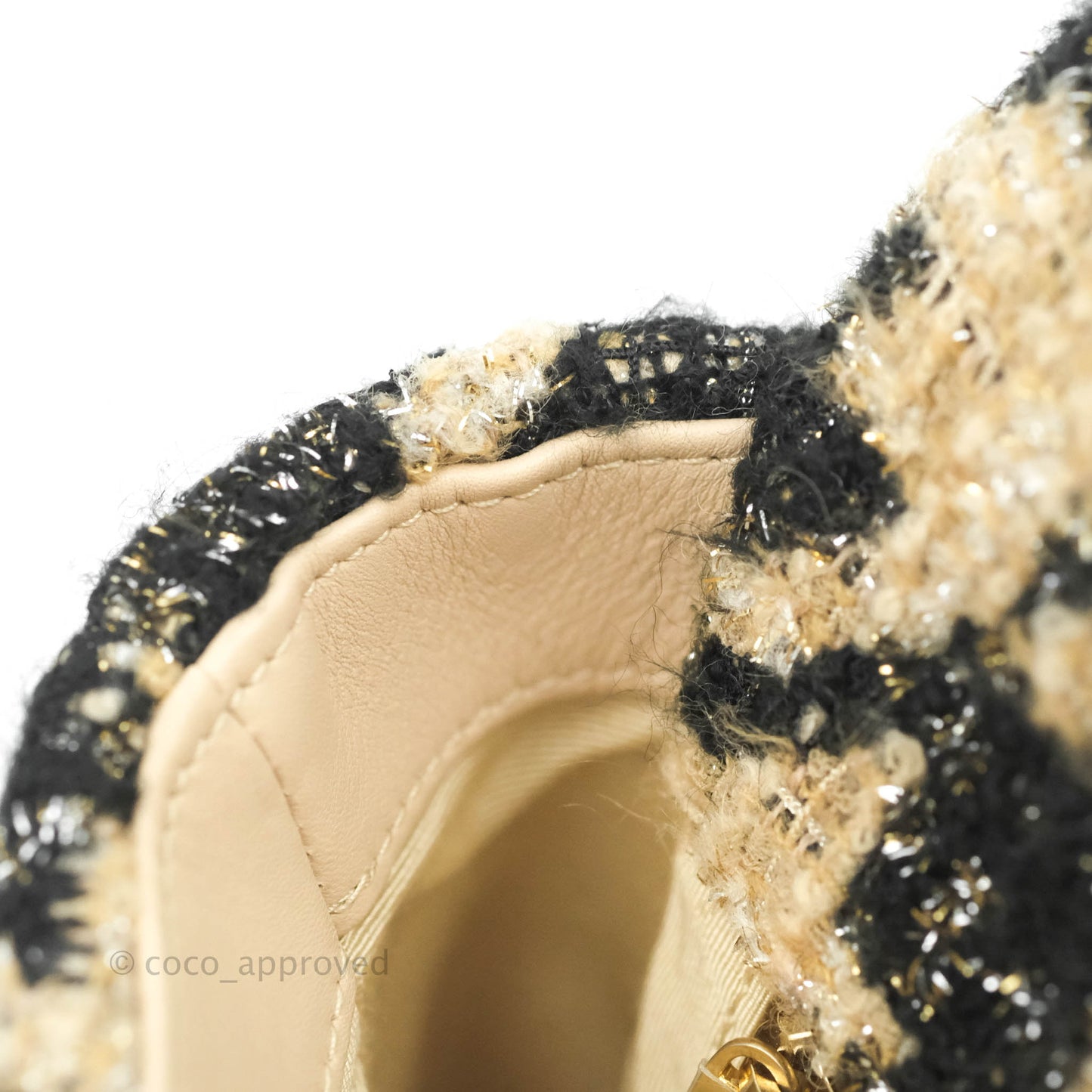 Chanel 19 Small Tweed Houndstooth Black Beige Mixed Hardware