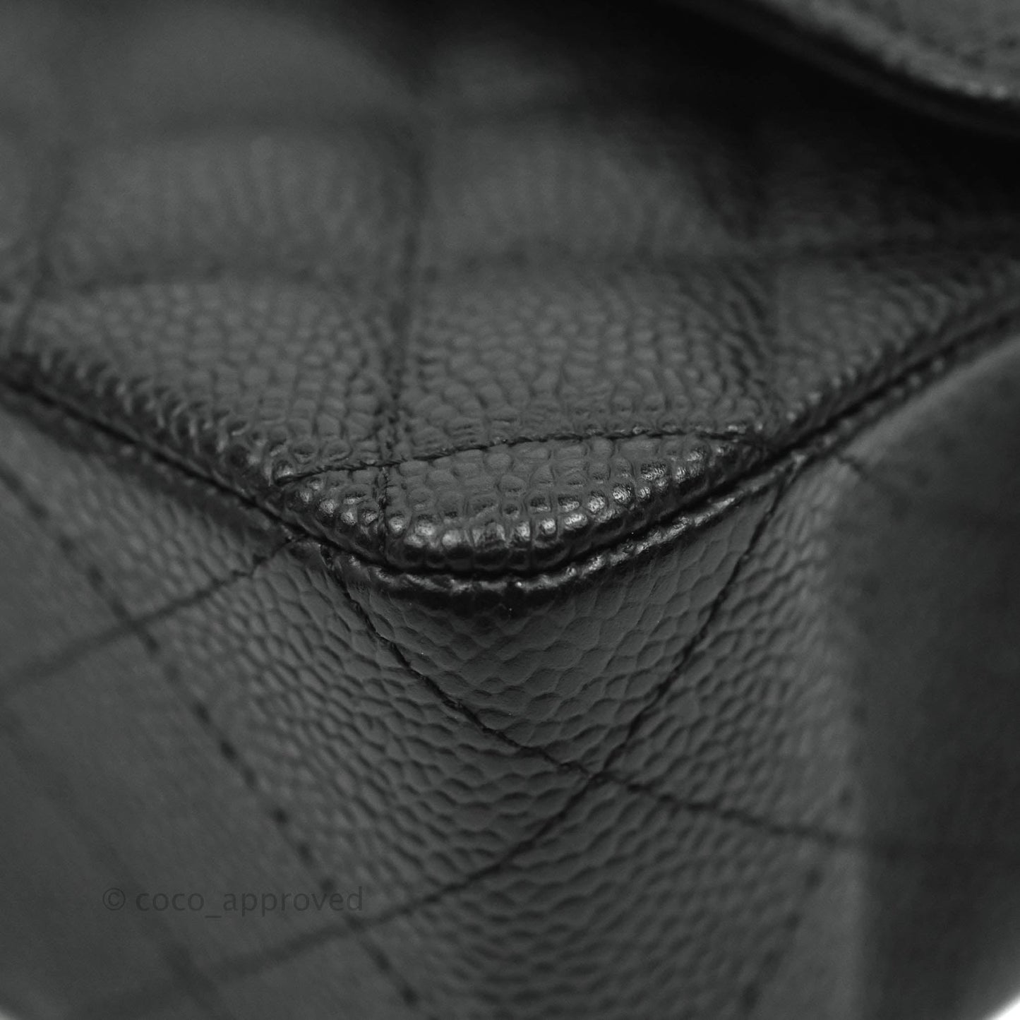 Chanel Classic M/L Medium Double Flap Black Caviar Gold Hardware