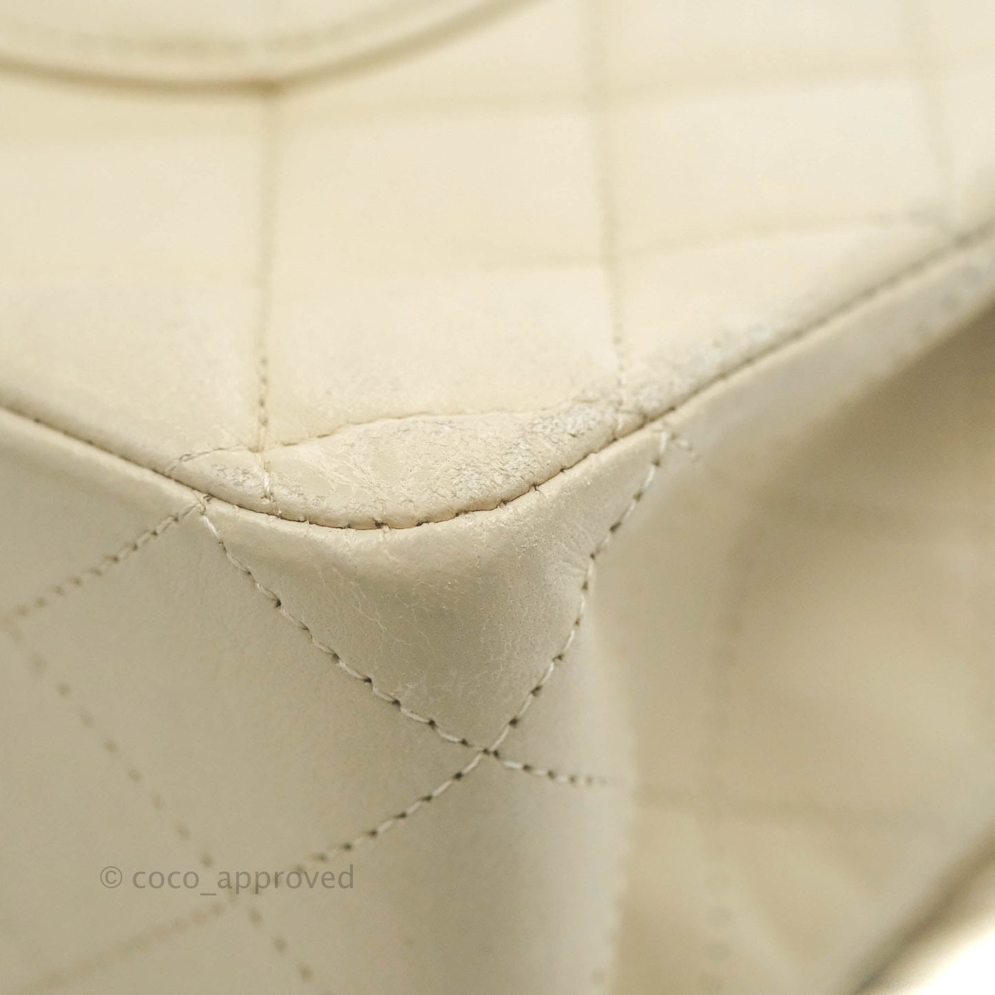 Chanel Classic M/L Medium Double Flap Light Beige Lambskin Gun Metal