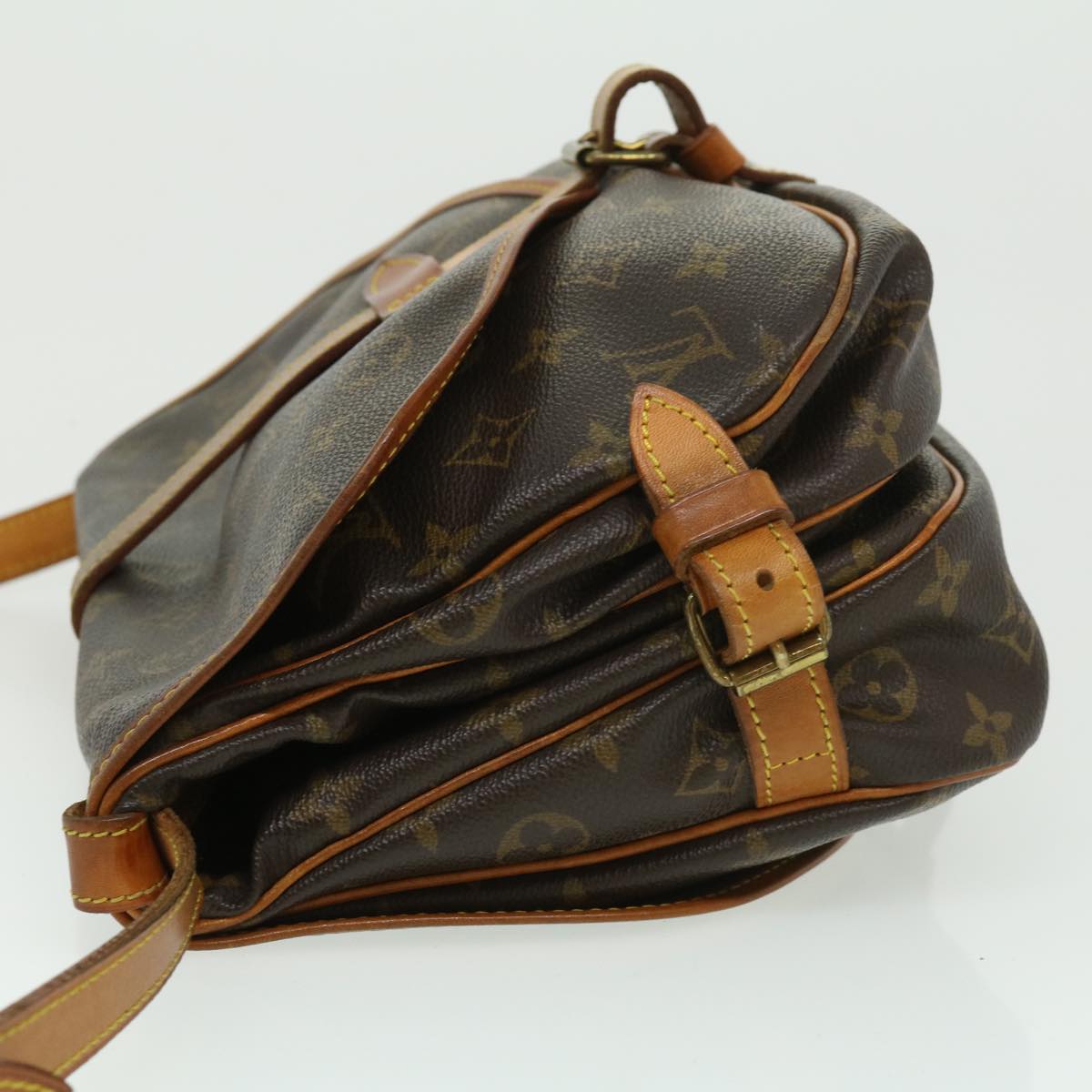 LOUIS VUITTON Monogram Saumur 30 Shoulder Bag M42256 LV 30072