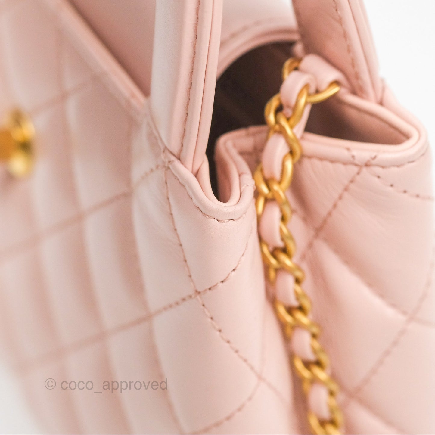 Chanel Kelly Bag Light Pink Shiny Calfskin Aged Gold Hardware