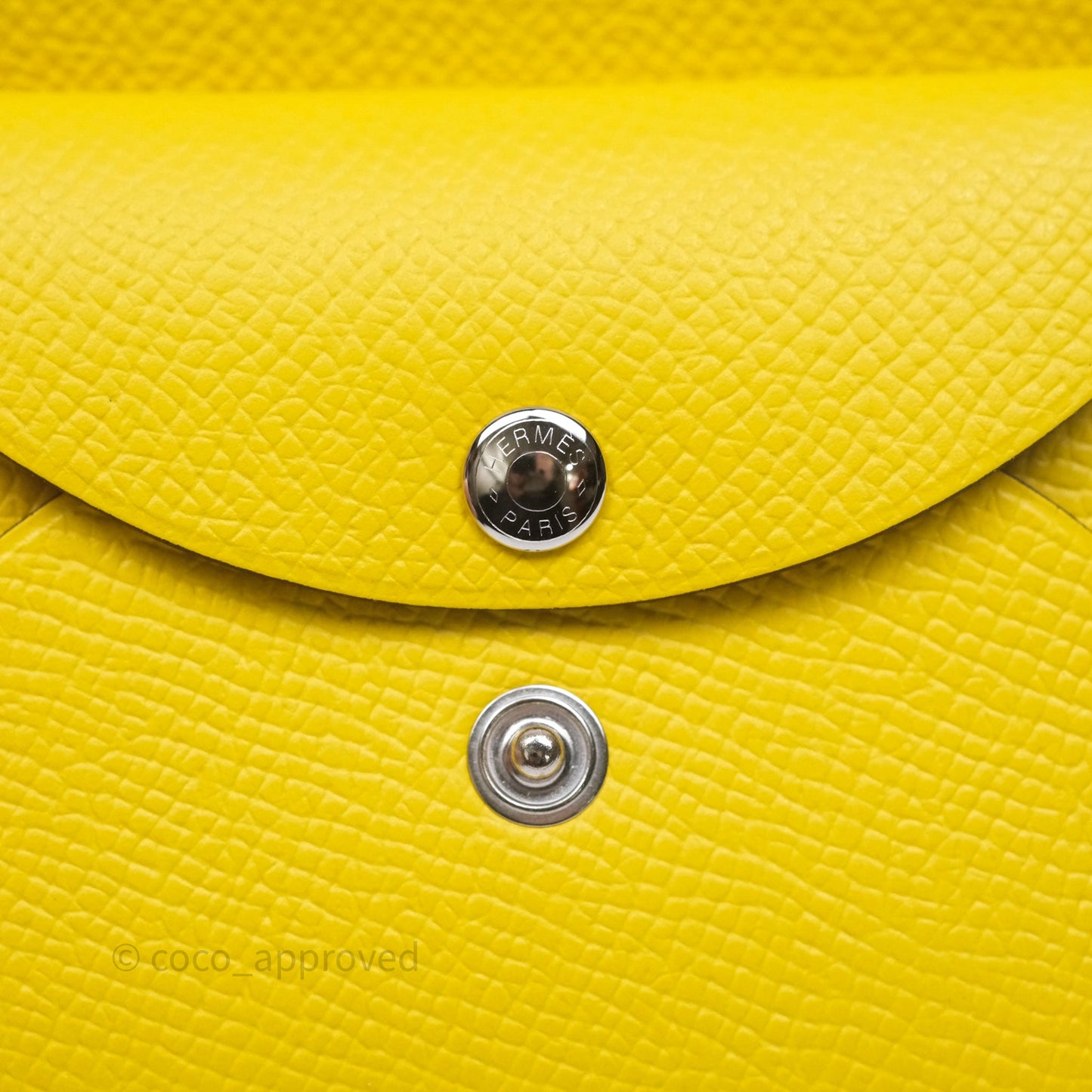 Hermès Calvi Duo Compact Card Holder Jaune de Naples 9O Epsom