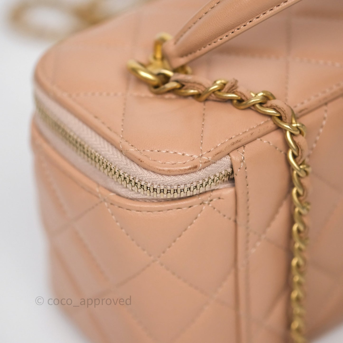 Chanel Vanity Rectangular Top Handle Beige Lambskin Aged Gold Hardware
