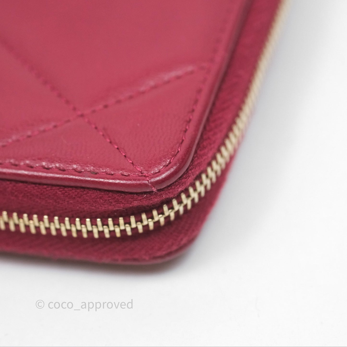 Chanel 19 Zip Card Holder Pink Lambskin Gold Hardware