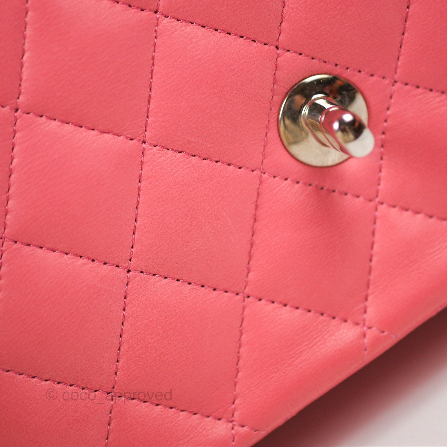 Chanel Classic M/L Medium Flap Quilted Pink Lambskin Silver Hardware